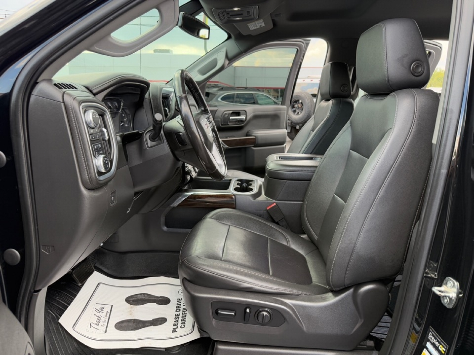 2021 GMC Sierra 1500 4WD Crew Cab Short Box SLT, 38970, Photo