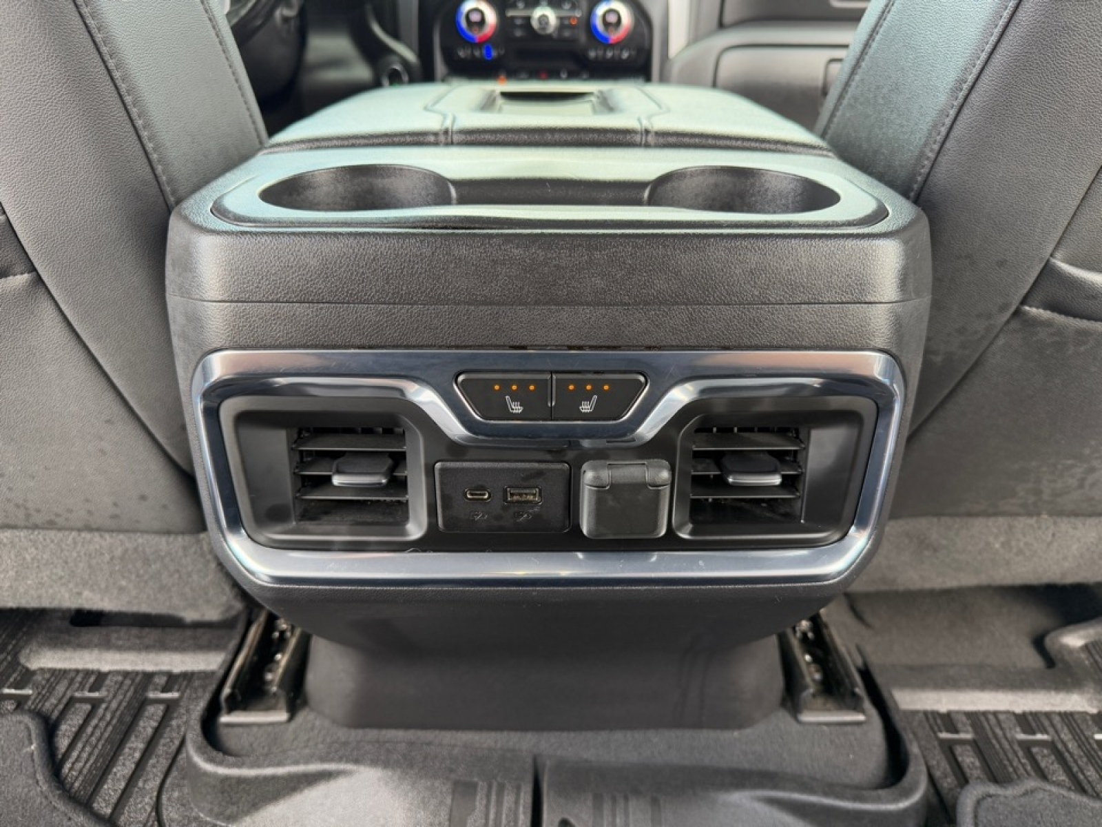 2021 GMC Sierra 1500 4WD Crew Cab Short Box SLT, 38970, Photo