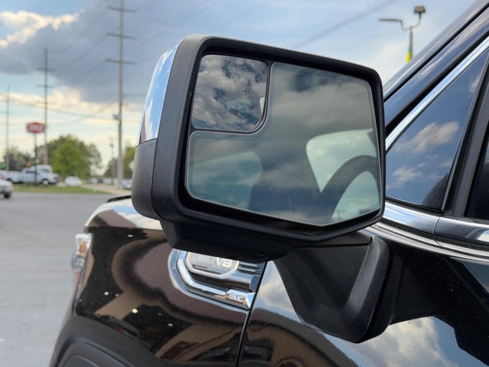 2021 GMC Sierra 1500 4WD Crew Cab Short Box SLT, 38970, Photo