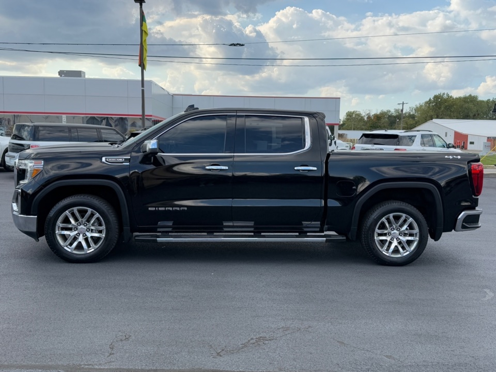 2021 GMC Sierra 1500 4WD Crew Cab Short Box SLT, 38970, Photo