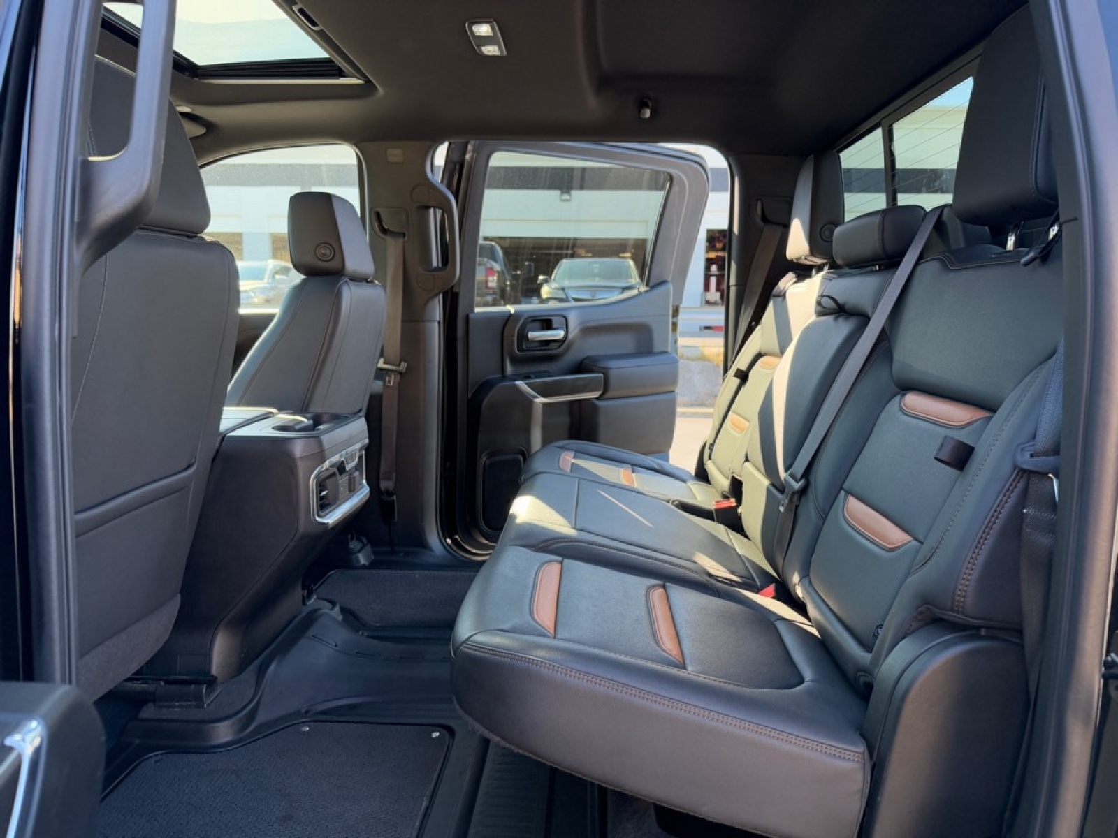 2021 GMC Sierra 1500 4WD Crew Cab Short Box AT4, 38987, Photo