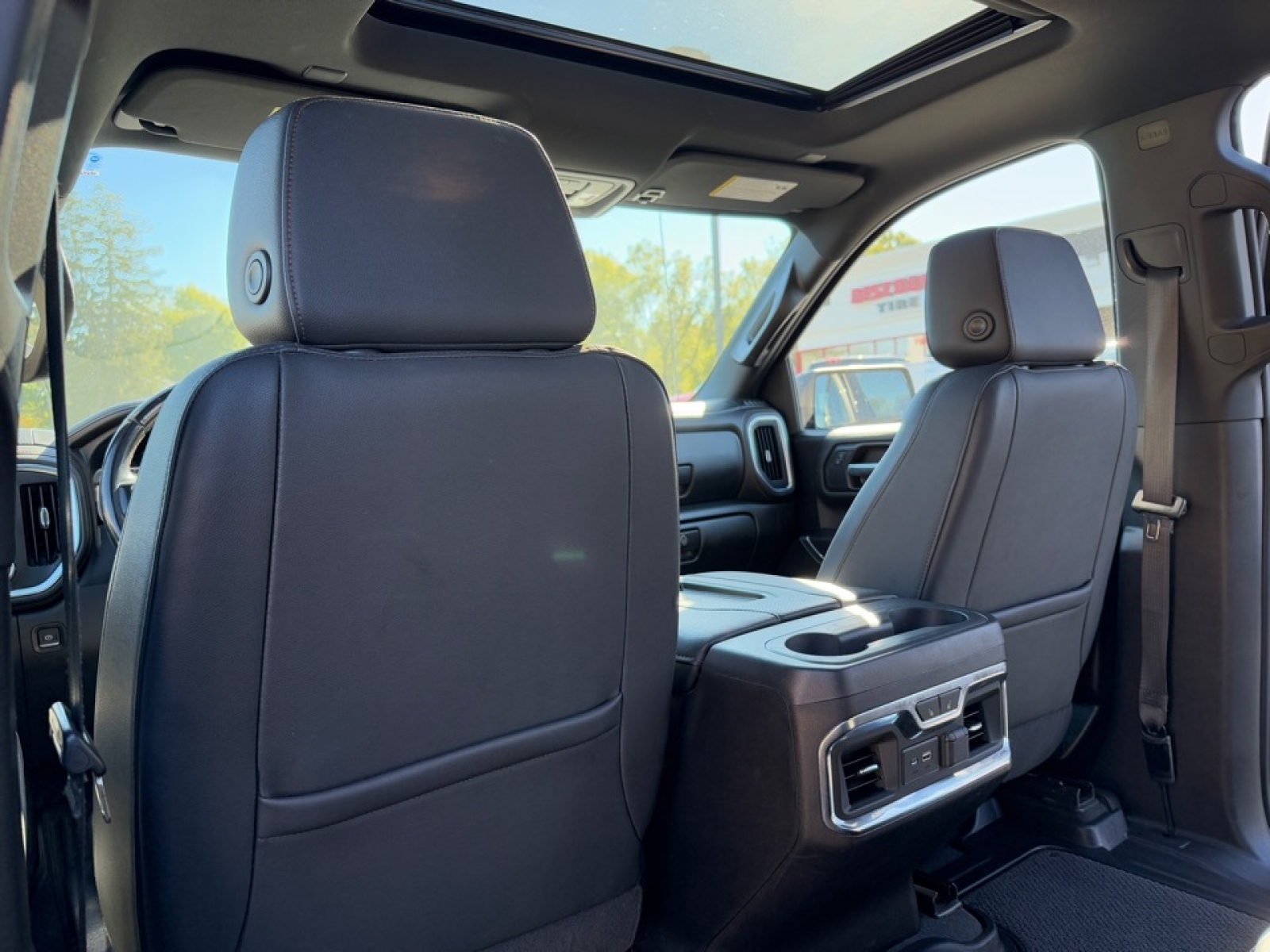 2021 GMC Sierra 1500 4WD Crew Cab Short Box AT4, 38987, Photo