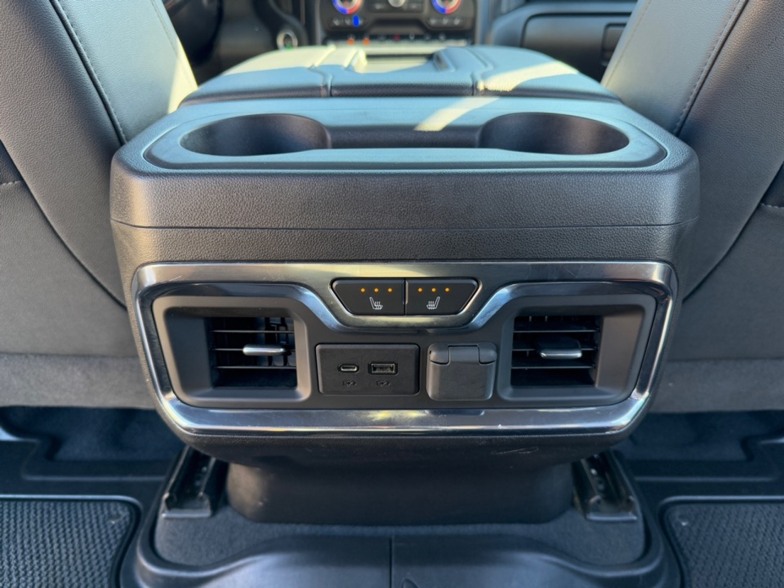 2021 GMC Sierra 1500 4WD Crew Cab Short Box AT4, 38987, Photo