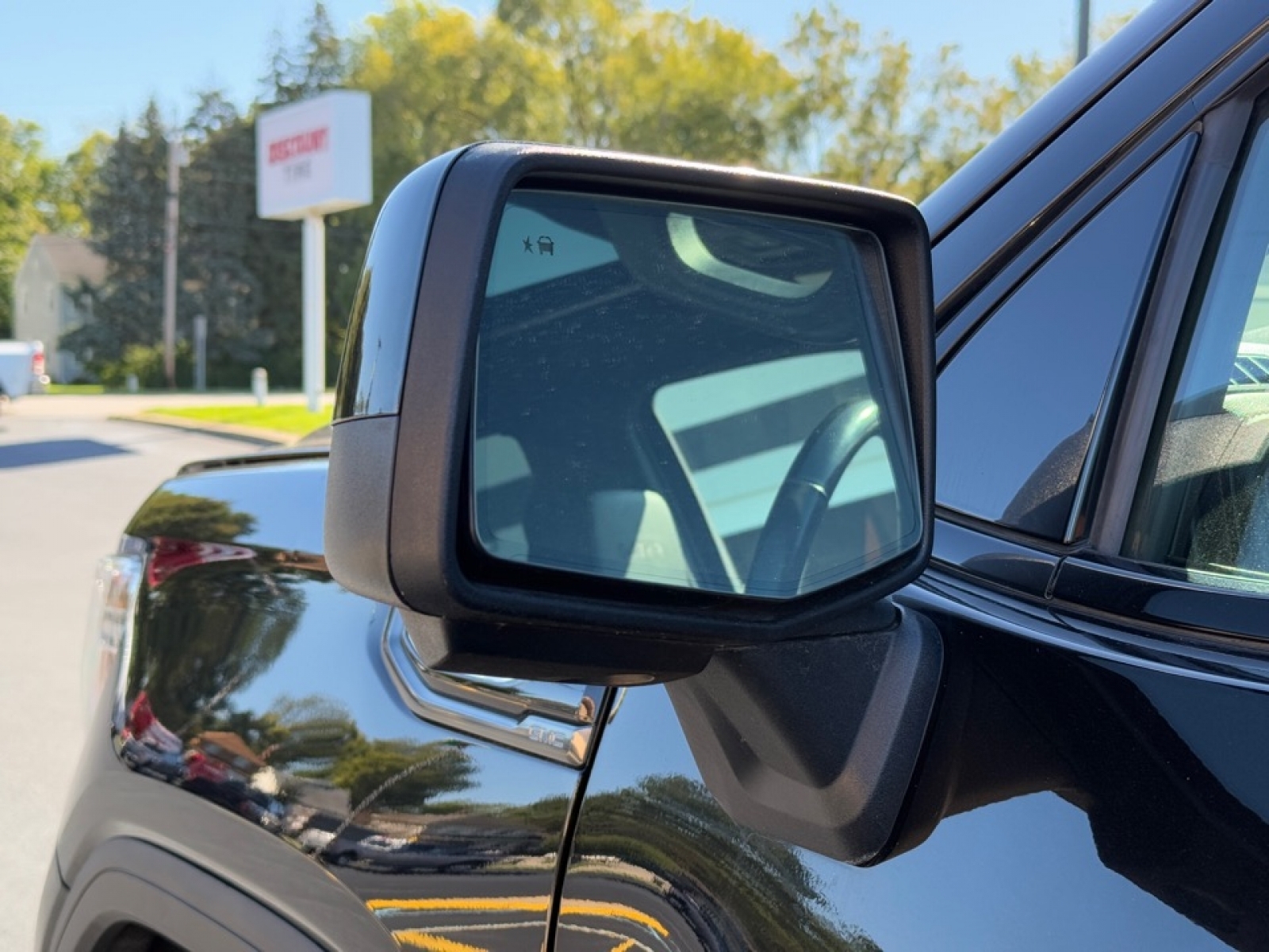 2021 GMC Sierra 1500 4WD Crew Cab Short Box AT4, 38987, Photo