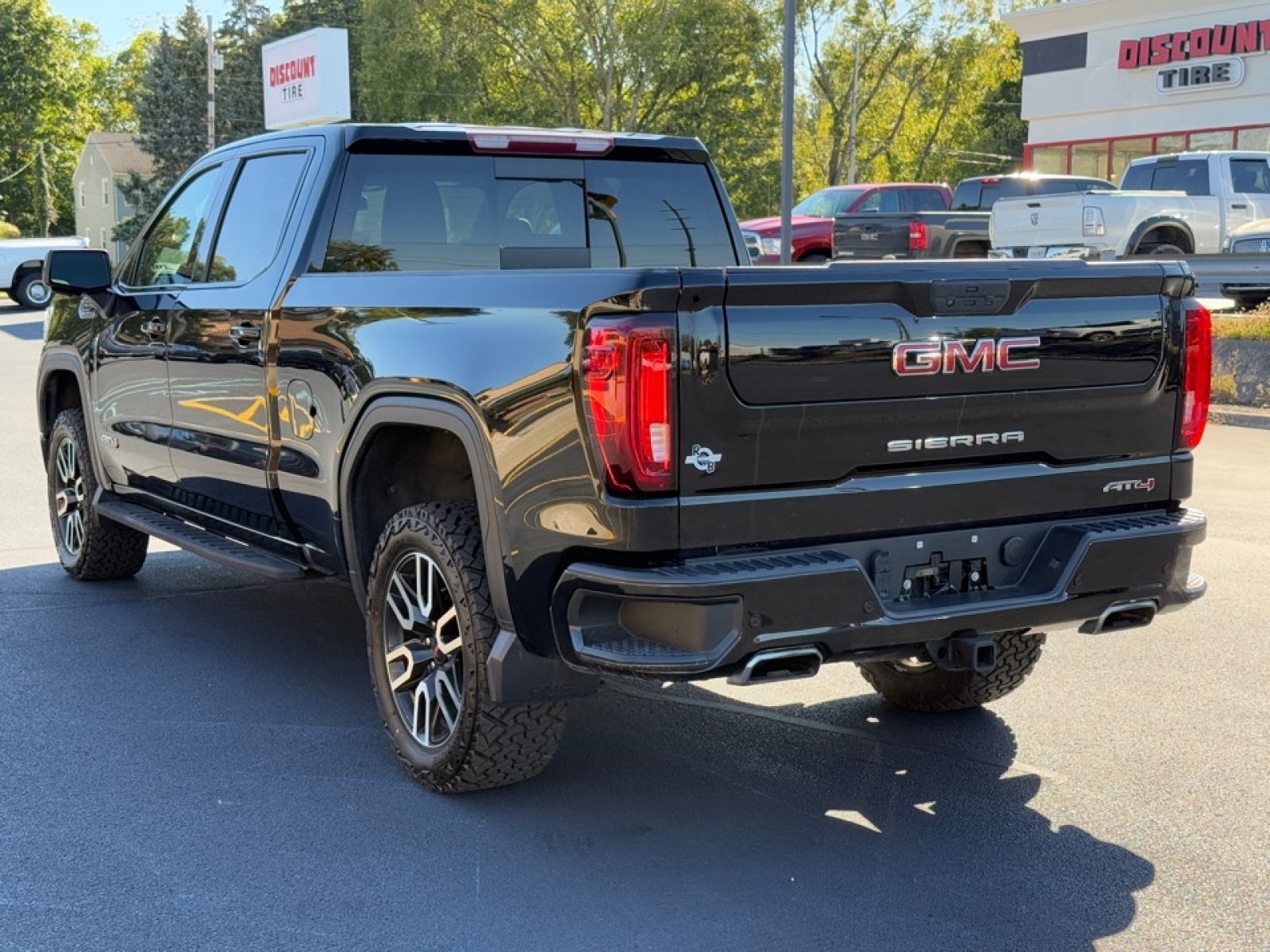 2021 GMC Sierra 1500 4WD Crew Cab Short Box AT4, 38987, Photo