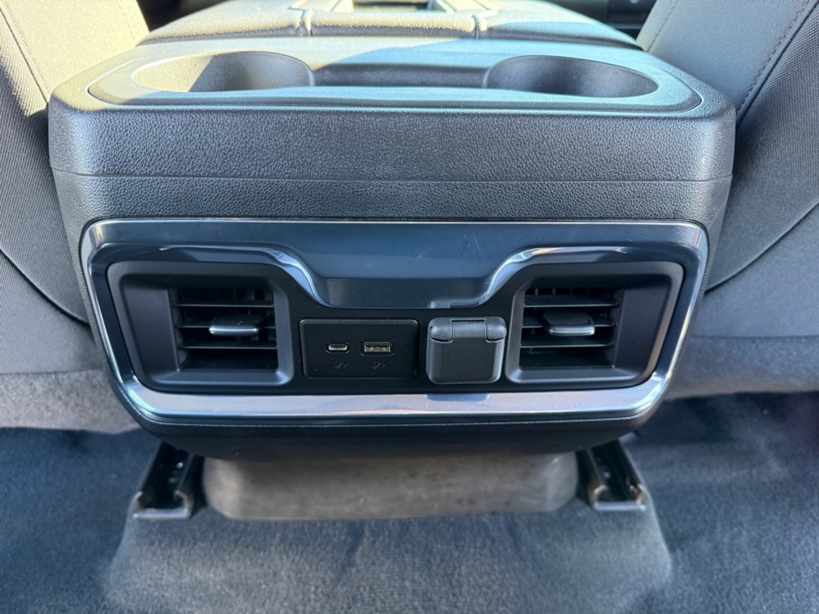 2021 GMC Sierra 1500 4WD Double Cab Standard Box Elevation, 39141, Photo