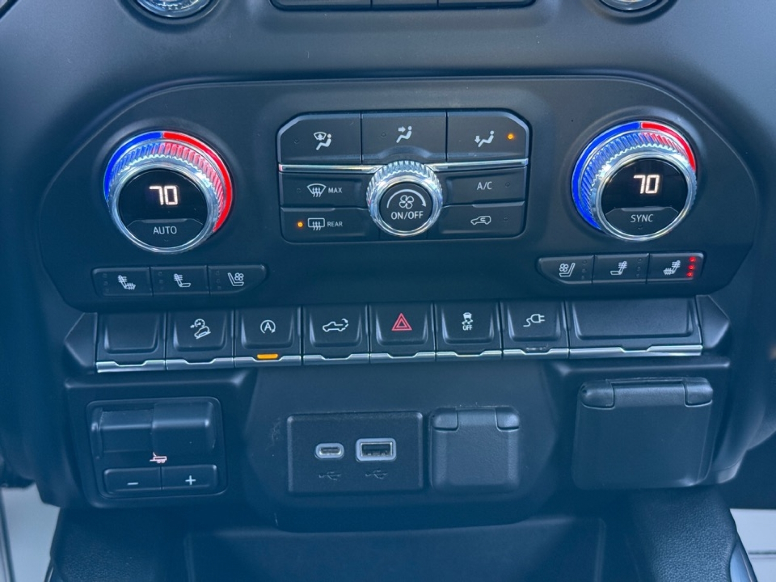 2021 GMC Sierra 1500 AT4, 39308, Photo