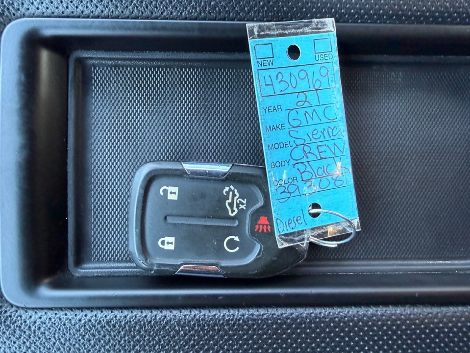 2021 GMC Sierra 1500 AT4, 39308, Photo