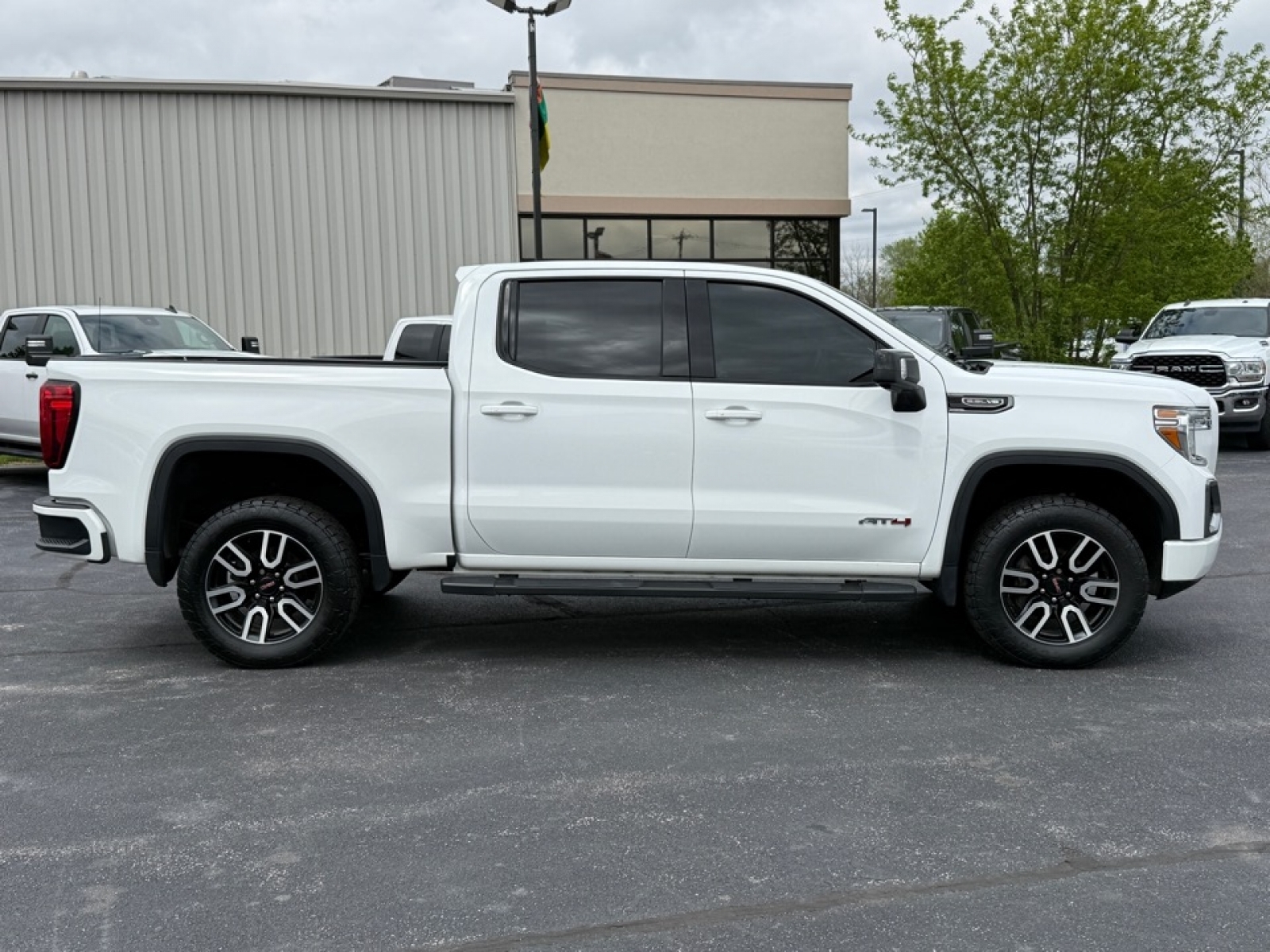 2021 GMC Sierra 1500 AT4, 39849, Photo