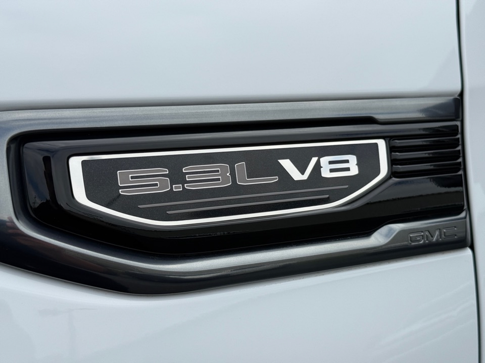 2021 GMC Sierra 1500 AT4, 39849, Photo