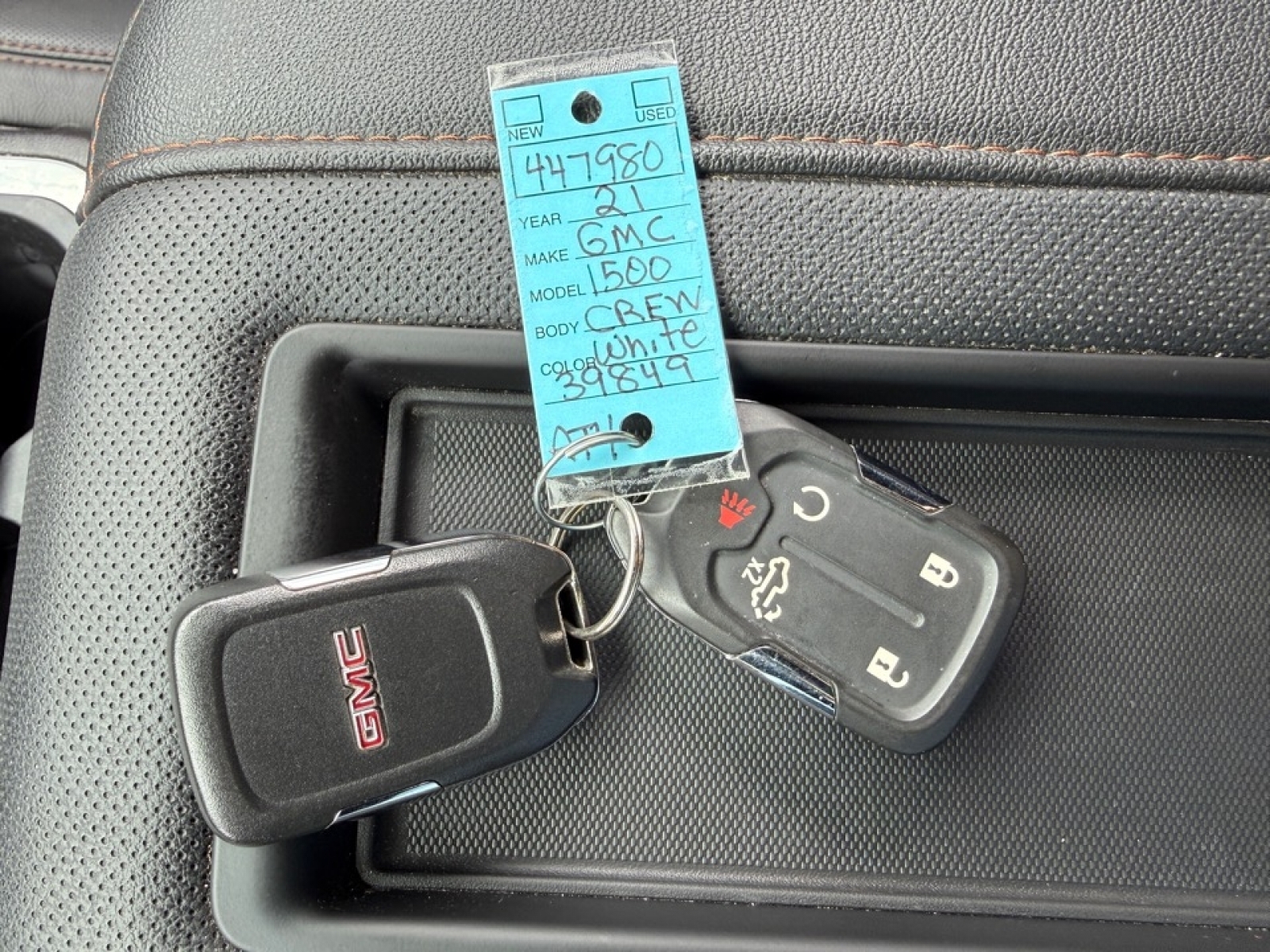 2021 GMC Sierra 1500 AT4, 39849, Photo