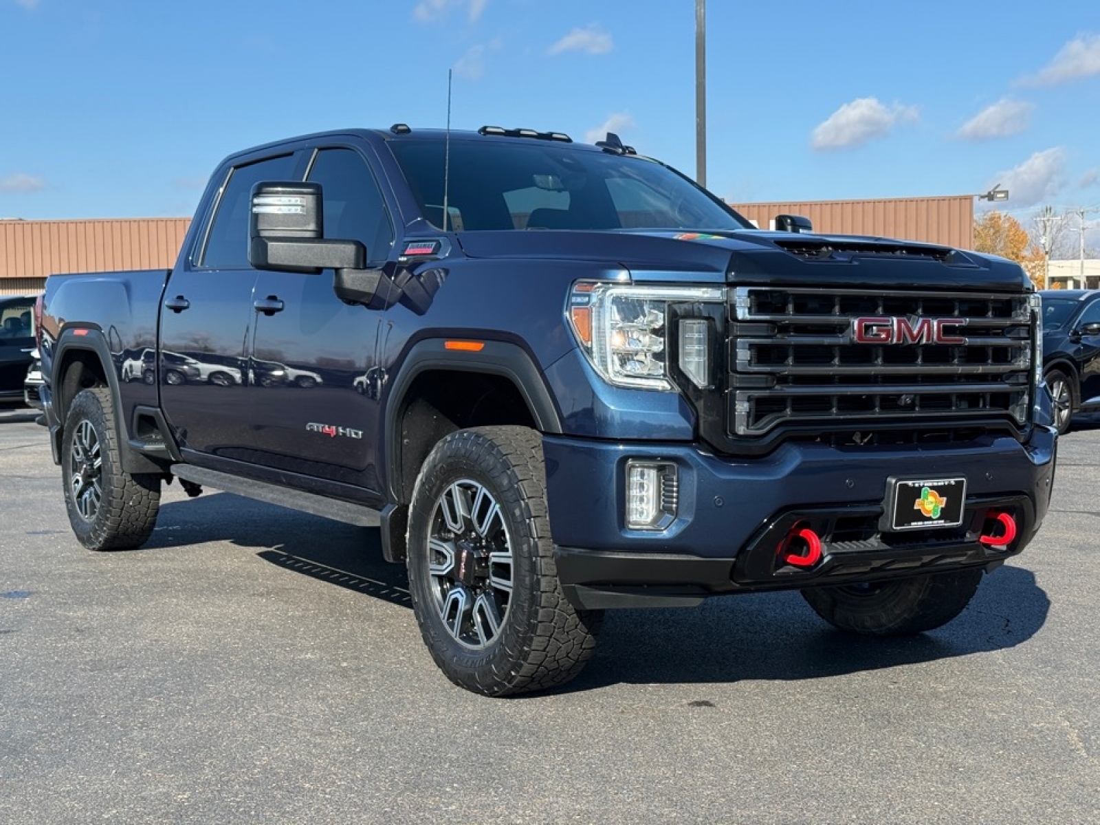 2021 GMC Sierra 2500HD 4WD Crew Cab Standard Bed AT4, 39025, Photo