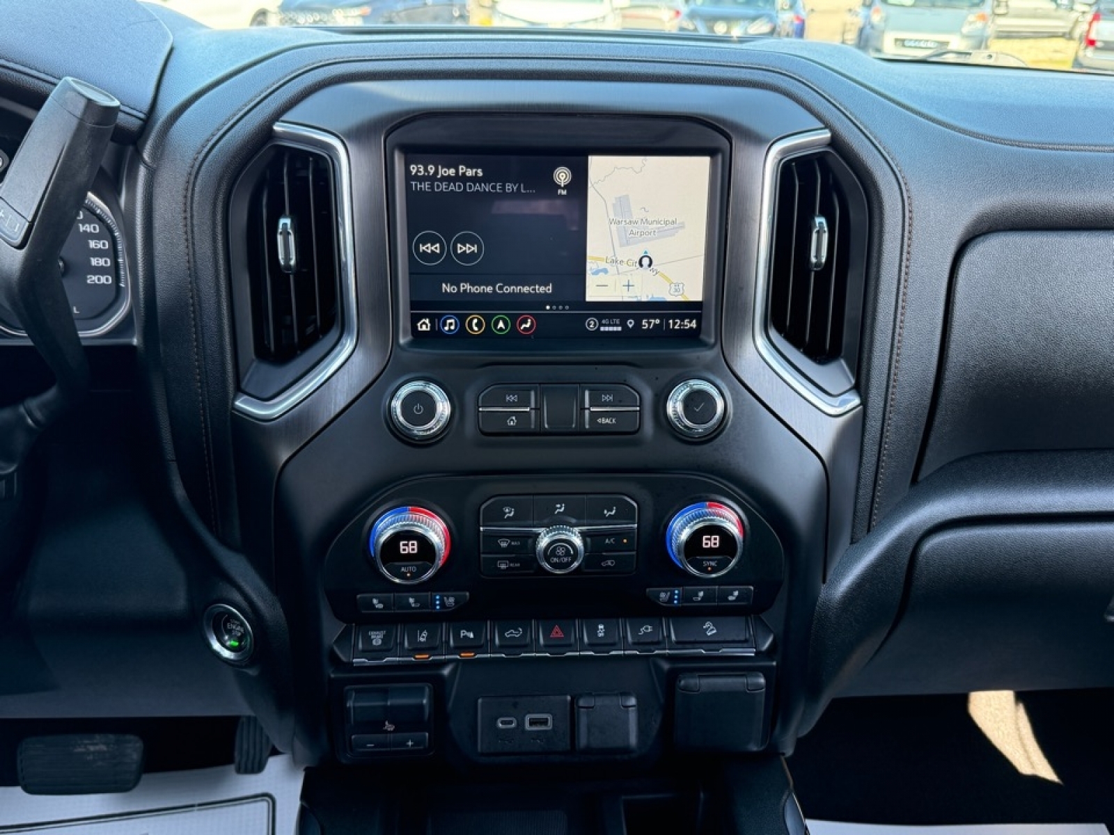 2021 GMC Sierra 2500HD 4WD Crew Cab Standard Bed AT4, 39025, Photo