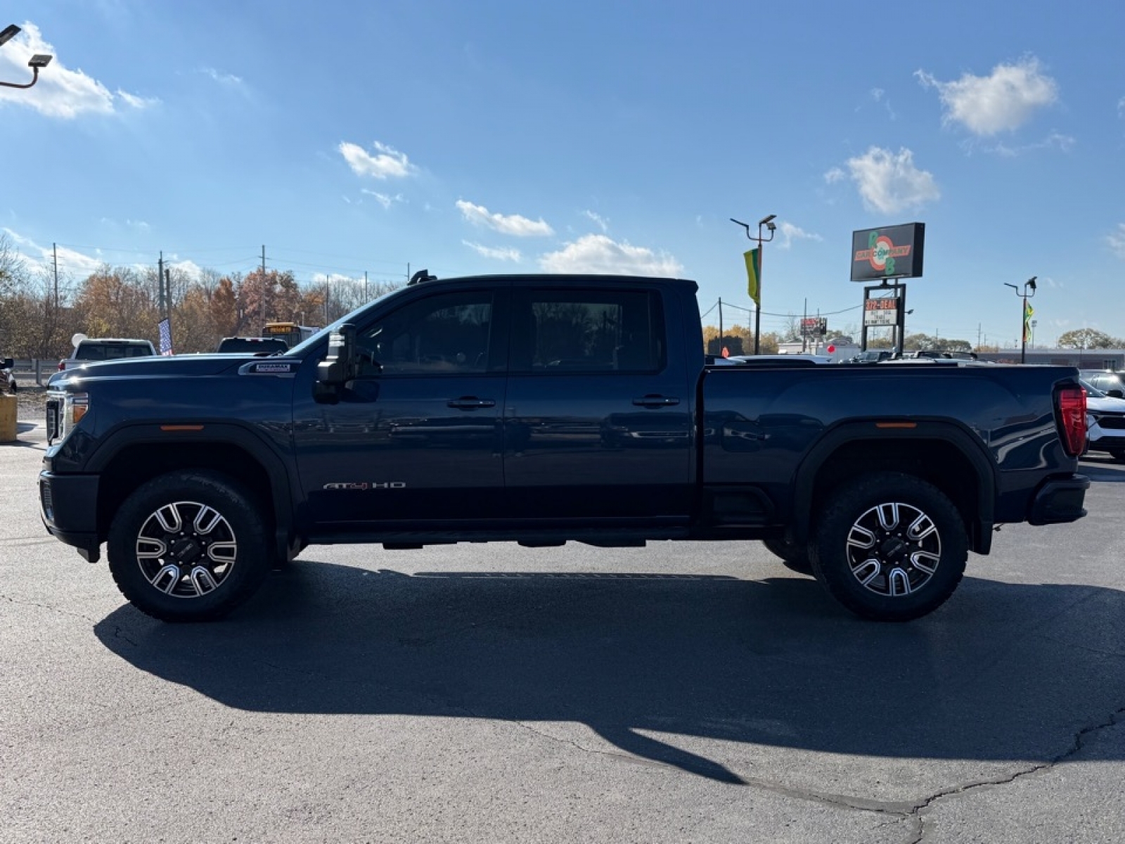 2021 GMC Sierra 2500HD 4WD Crew Cab Standard Bed AT4, 39025, Photo