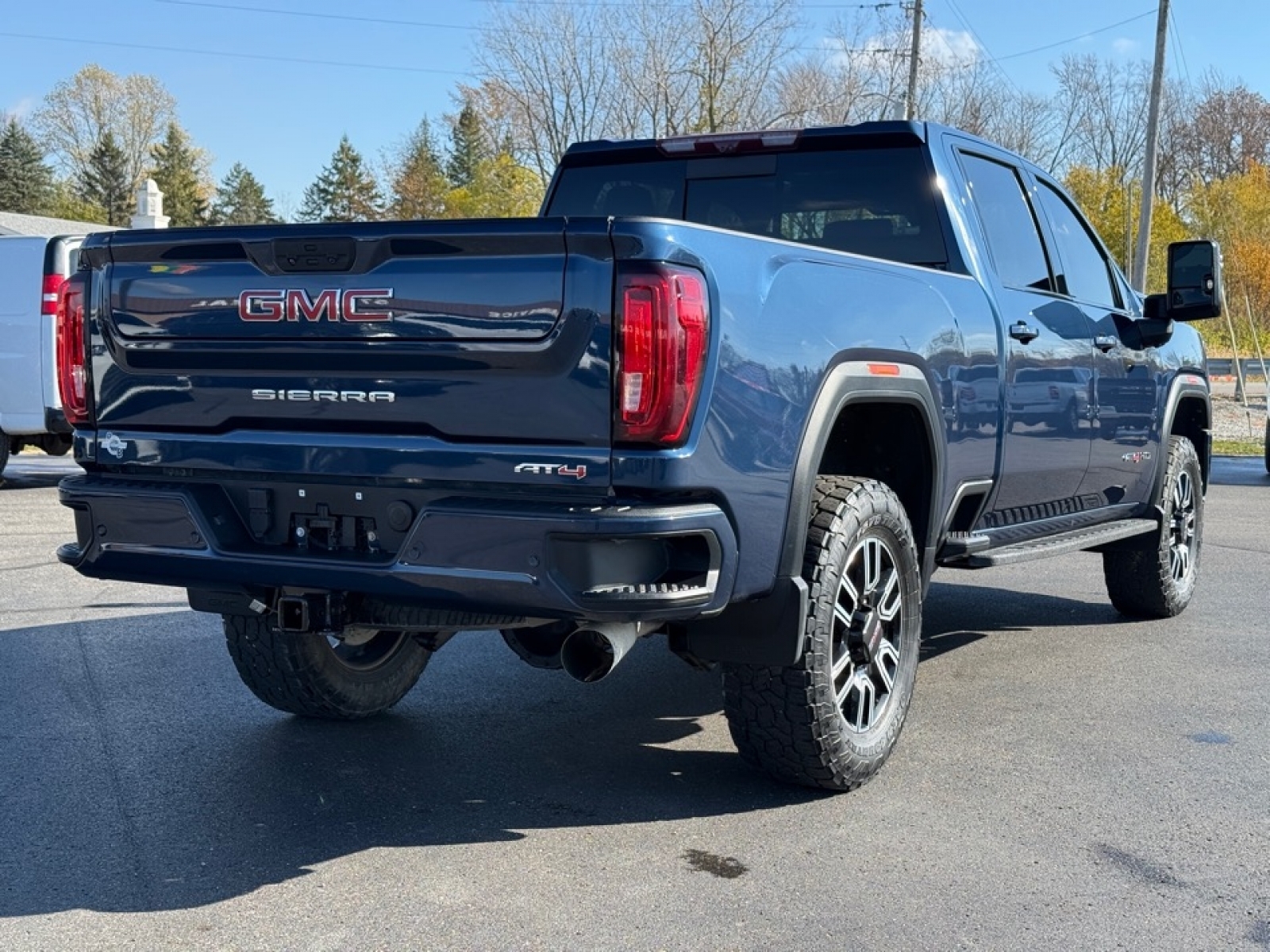 2021 GMC Sierra 2500HD 4WD Crew Cab Standard Bed AT4, 39025, Photo