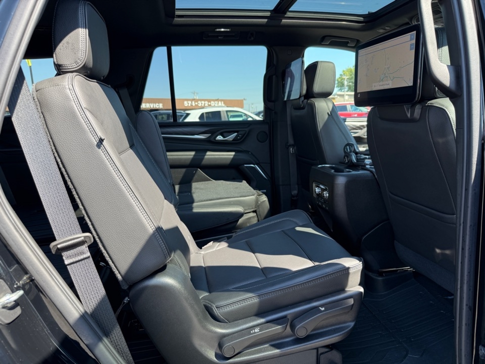 2021 Gmc Yukon Denali photo 12