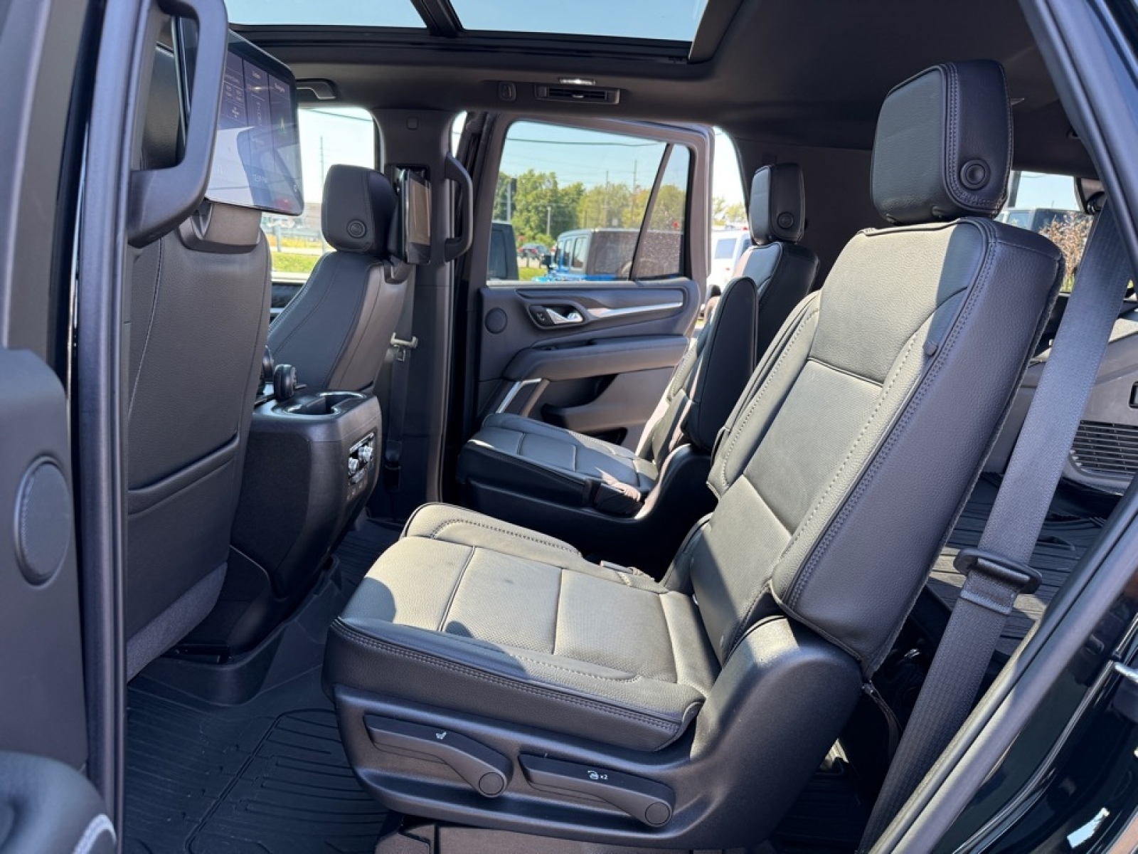 2021 Gmc Yukon Denali photo 16