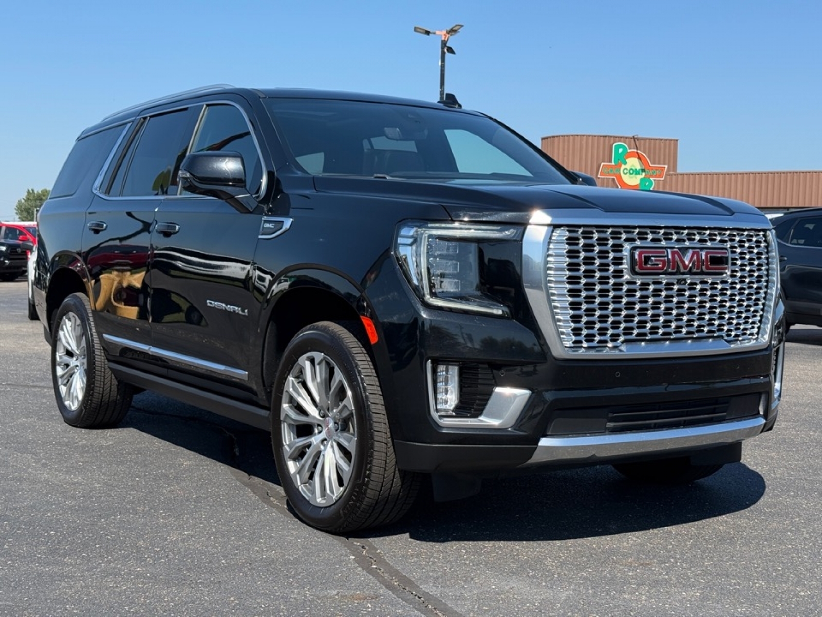 2021 GMC Yukon 4WD Denali, 38878, Photo