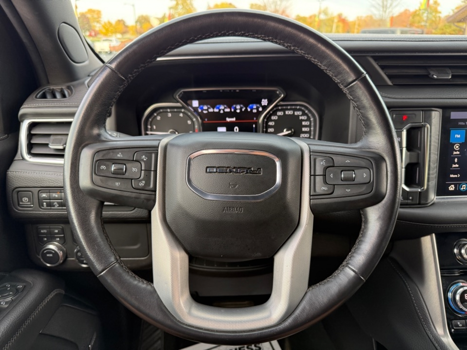 2021 GMC Yukon 4WD Denali, 39134, Photo