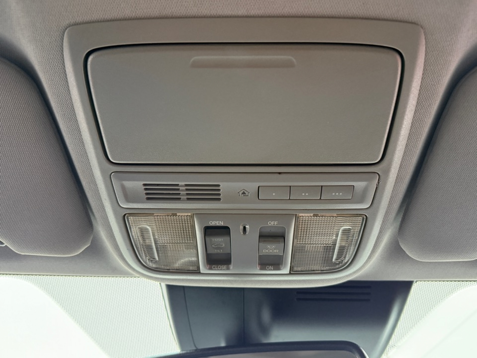 2021 Honda CR-V AWD EX-L, 39472, Photo