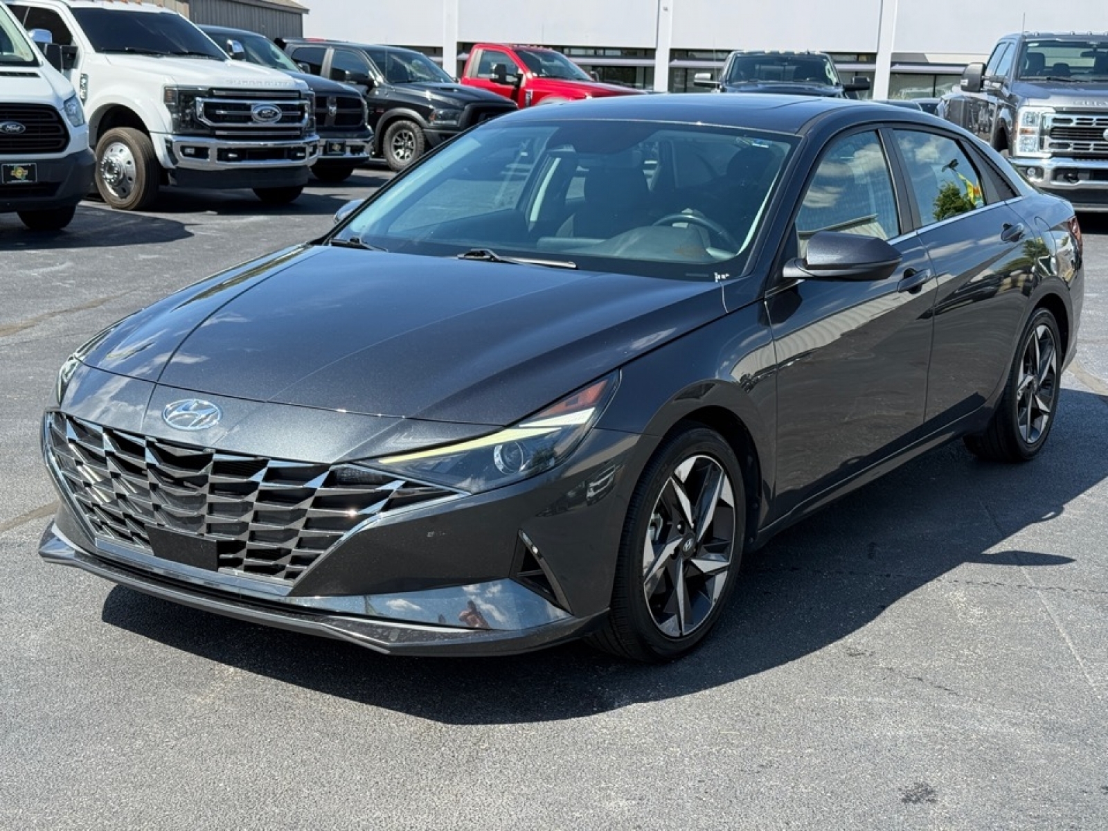 2021 Hyundai Elantra SEL photo 4