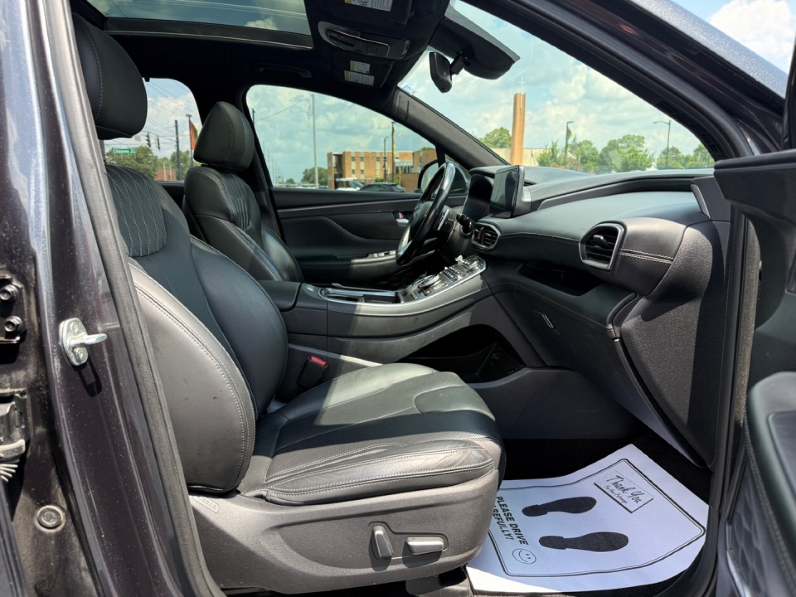 2021 Hyundai Santa Fe Ultimate Calligraphy photo 2