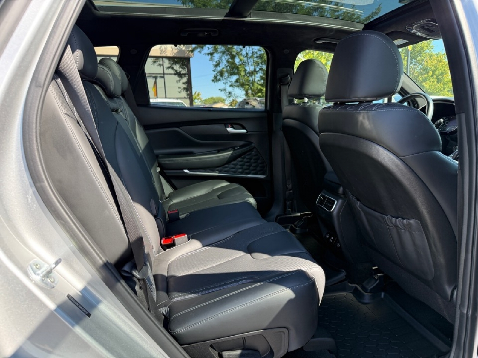 2021 Hyundai Santa Fe Calligraphy photo 15