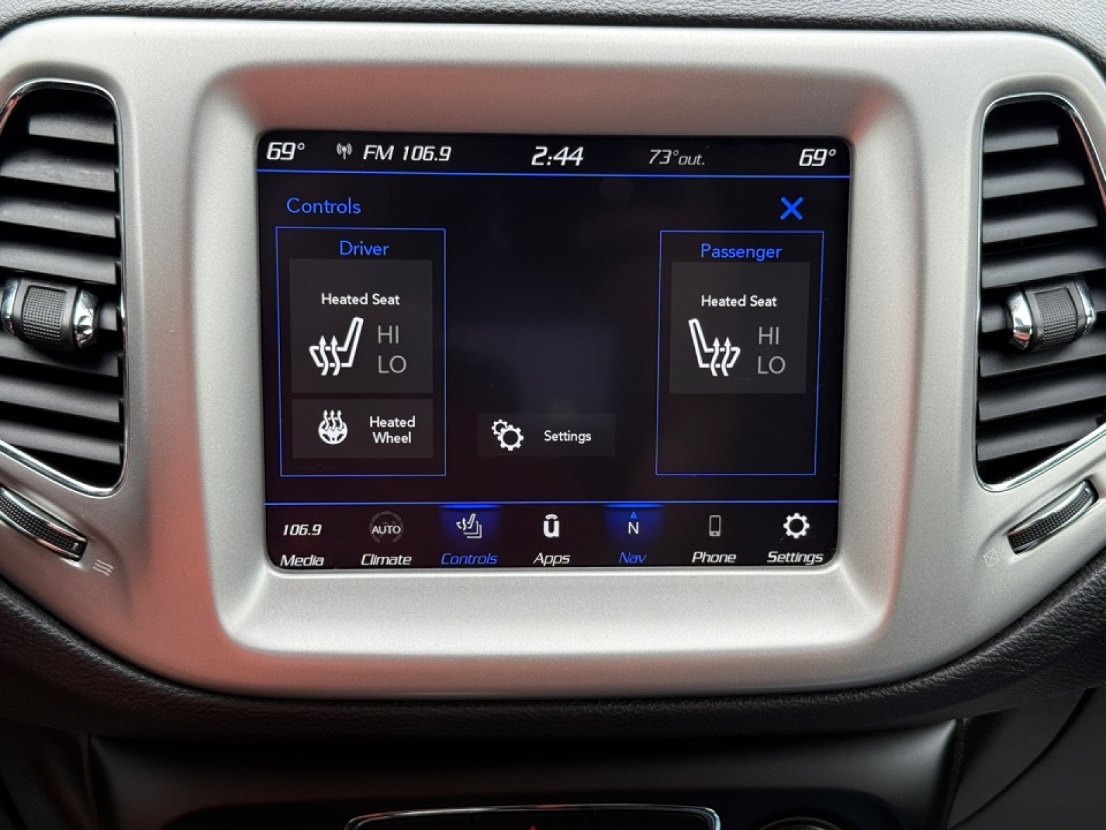 2021 Jeep Compass Altitude photo 26