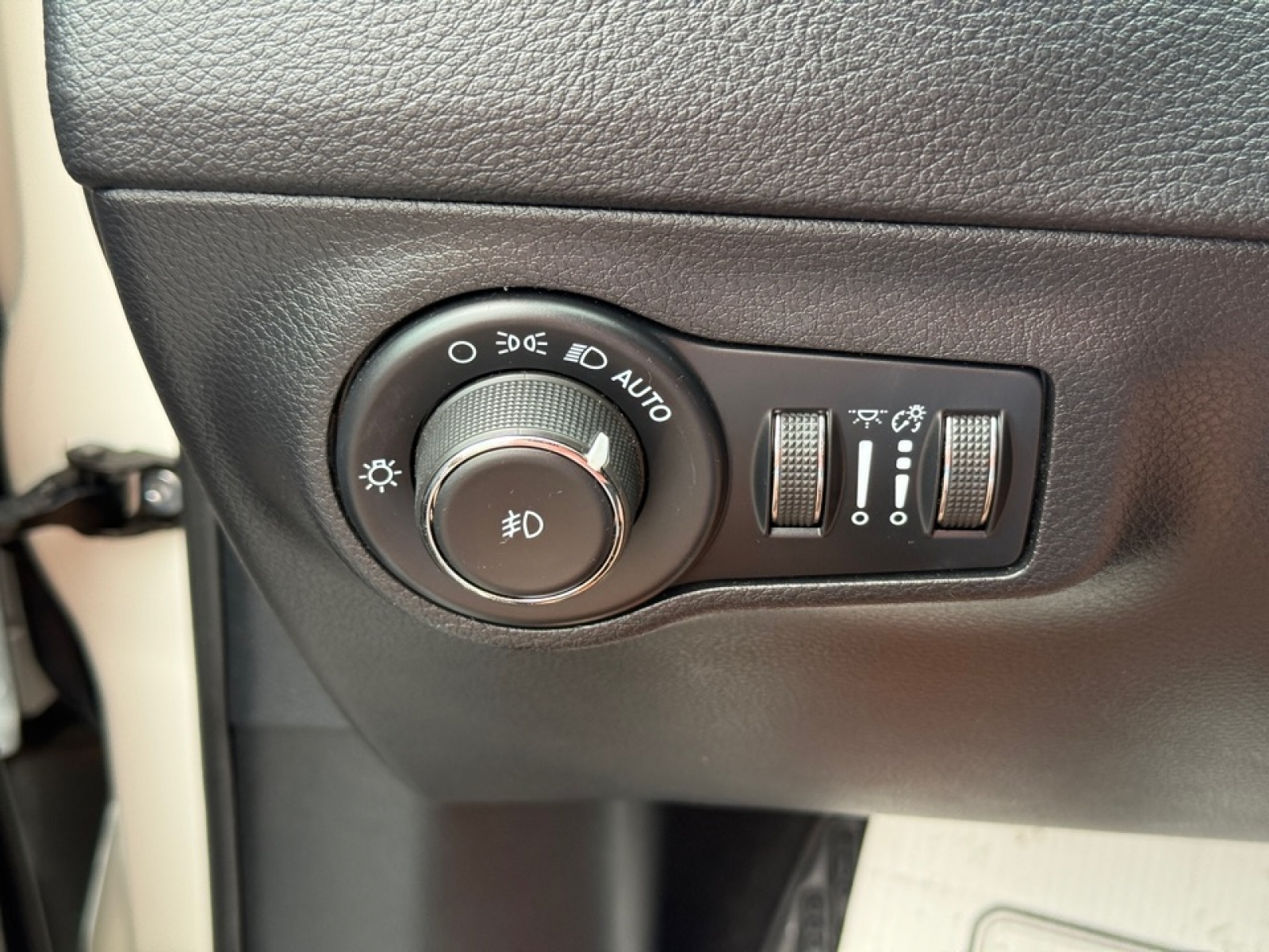 2021 Jeep Compass Altitude photo 32