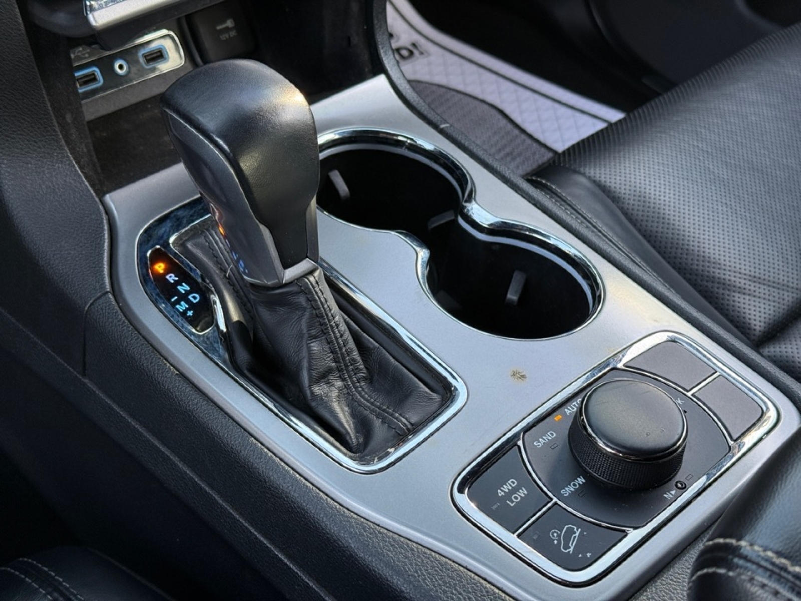 2021 Jeep Grand Cherokee 80th Anniversary 4X4, 39455, Photo