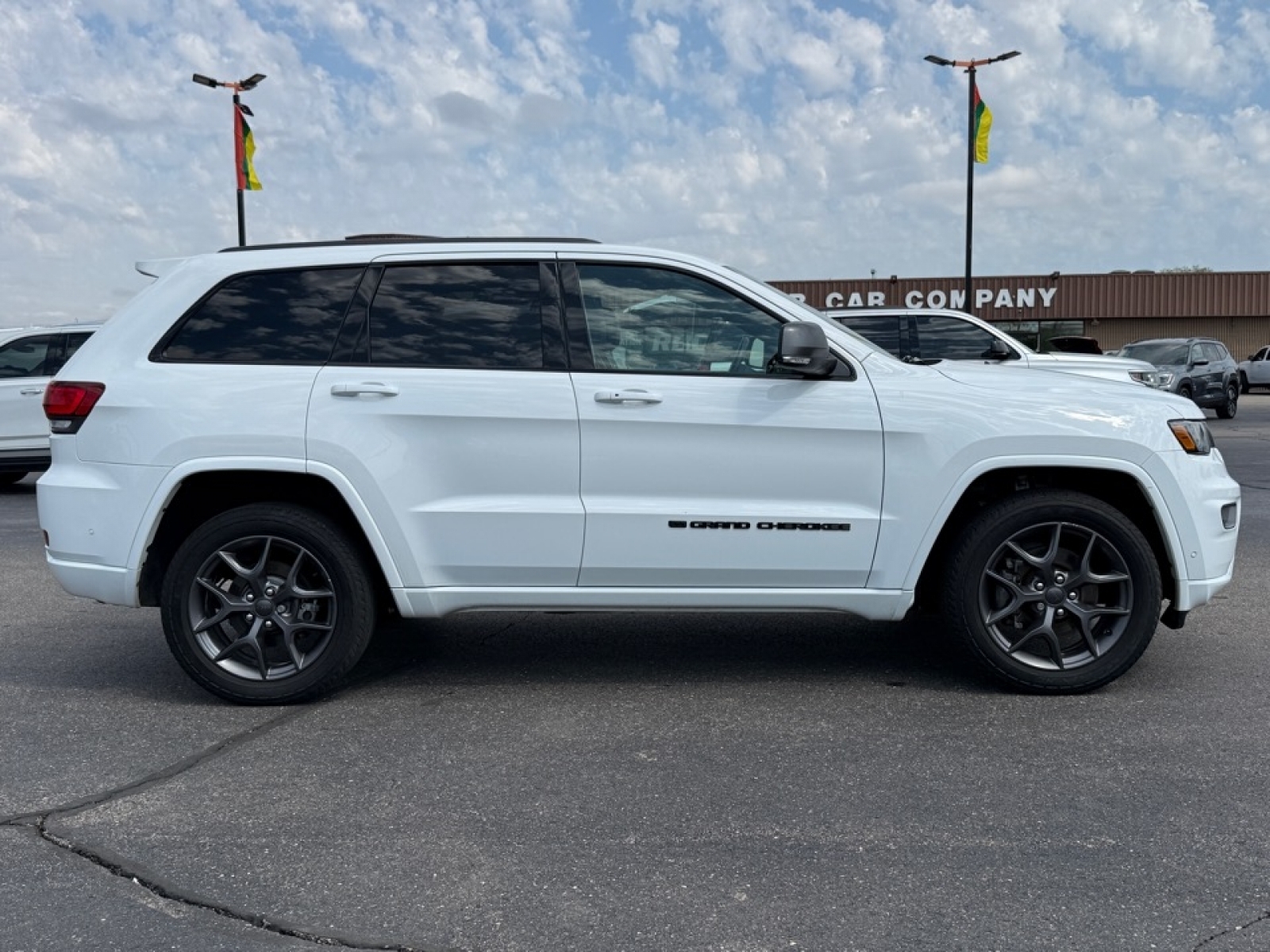 2021 Jeep Grand Cherokee 80th Anniversary 4x4, 39699, Photo
