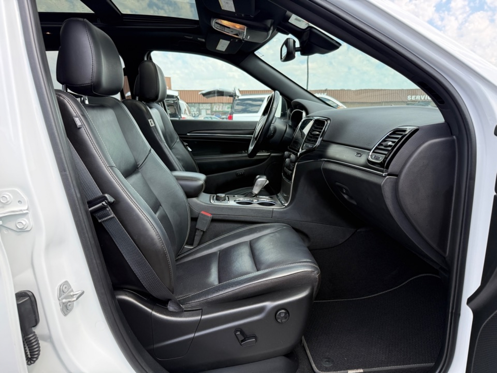 2021 Jeep Grand Cherokee 80th Anniversary 4x4, 39699, Photo