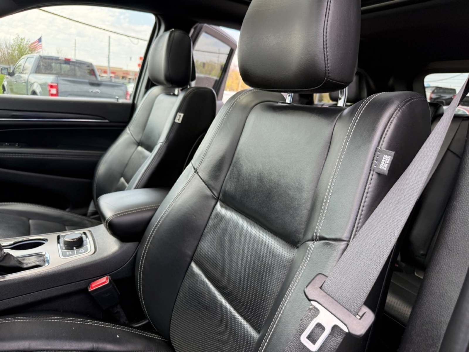 2021 Jeep Grand Cherokee 80th Anniversary 4x4, 39699, Photo