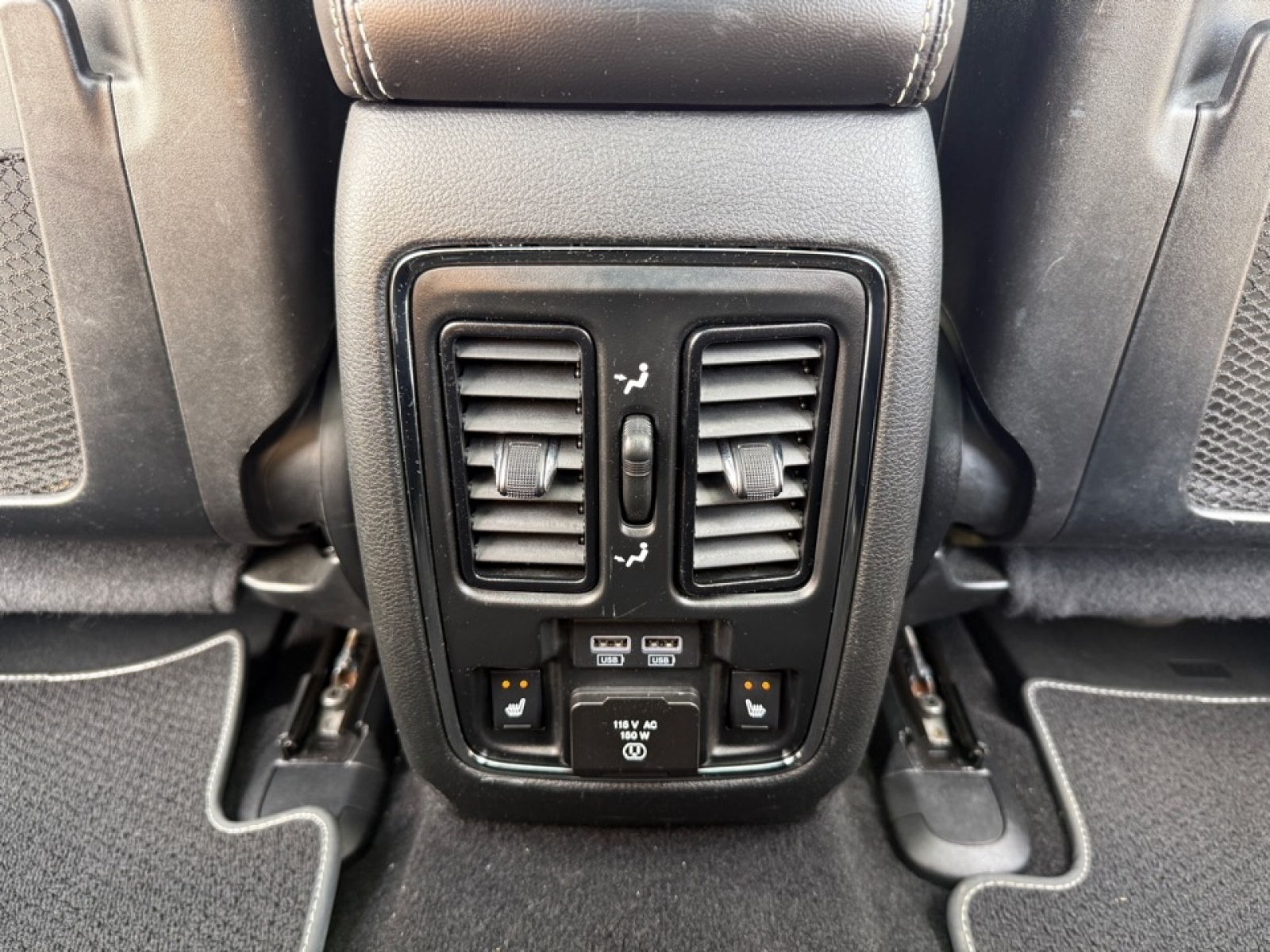 2021 Jeep Grand Cherokee 80th Anniversary 4x4, 39699, Photo