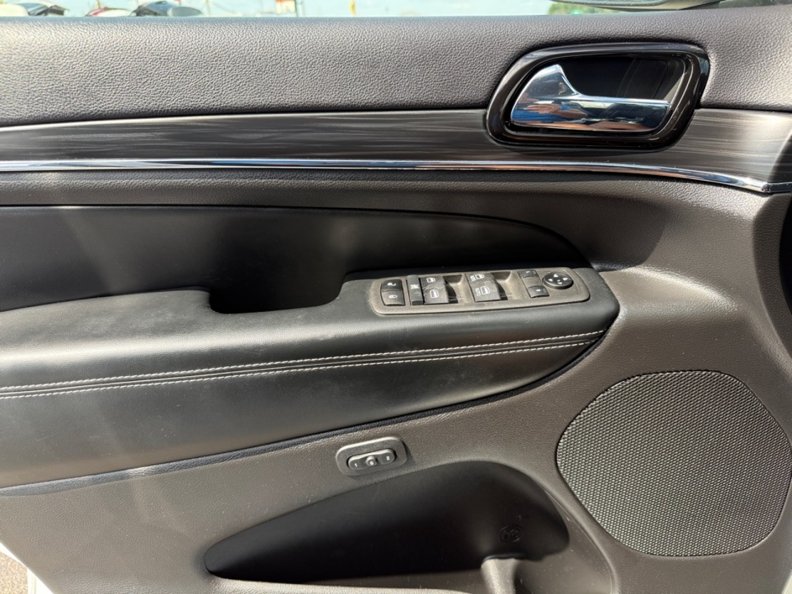 2021 Jeep Grand Cherokee 80th Anniversary 4x4, 39699, Photo