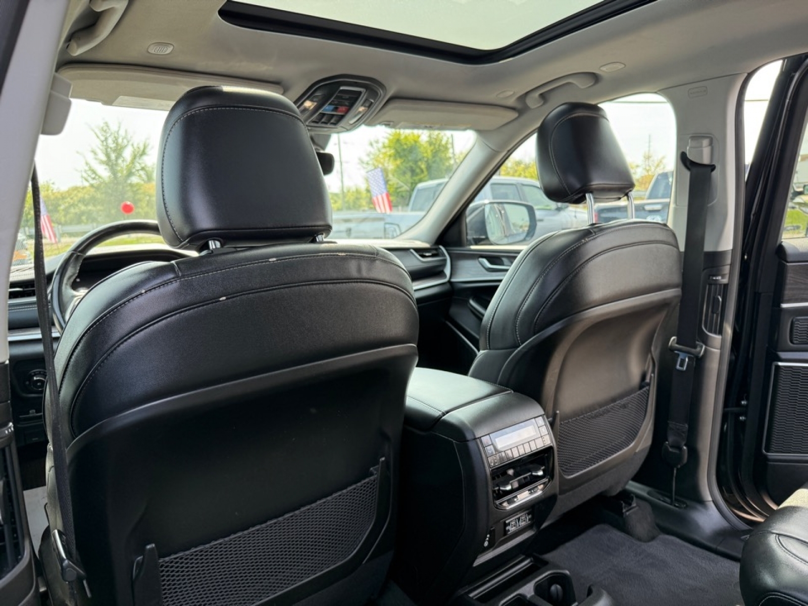 2021 Jeep Grand Cherokee L Limited 4x4, 38508, Photo