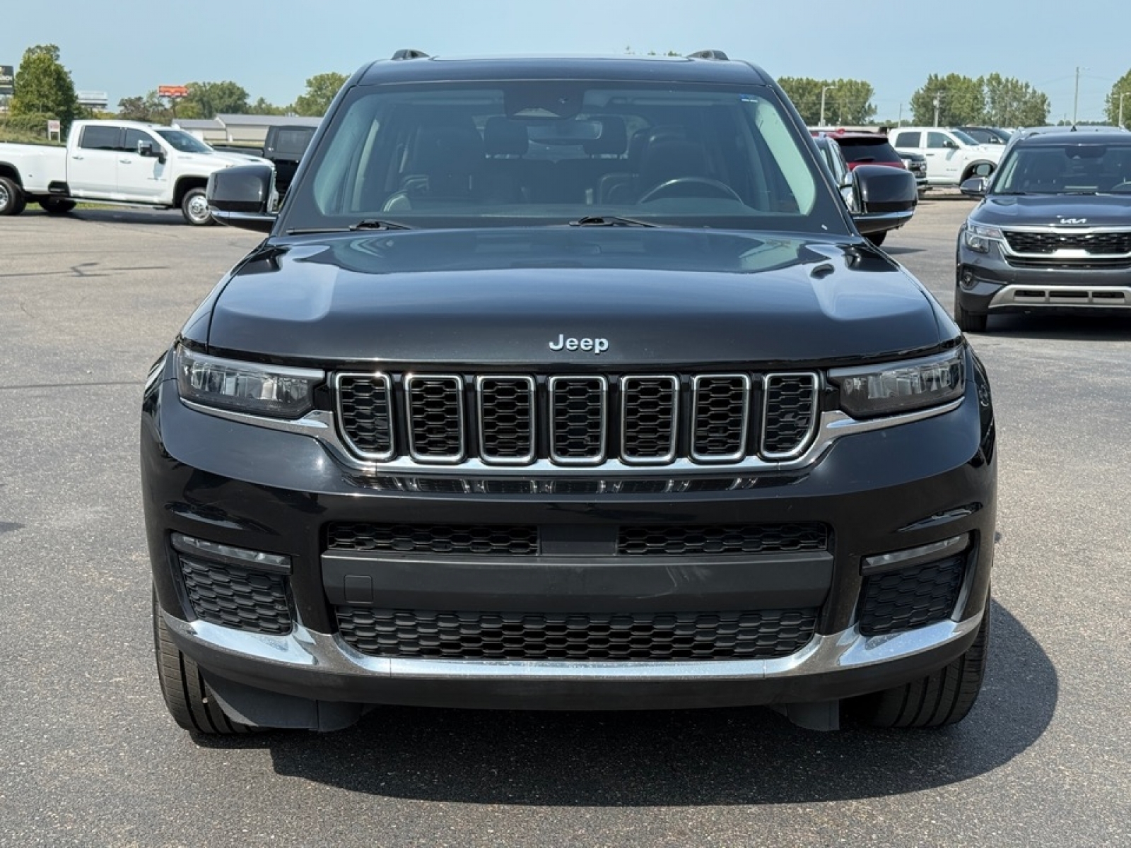 2021 Jeep Grand Cherokee Limited photo 3
