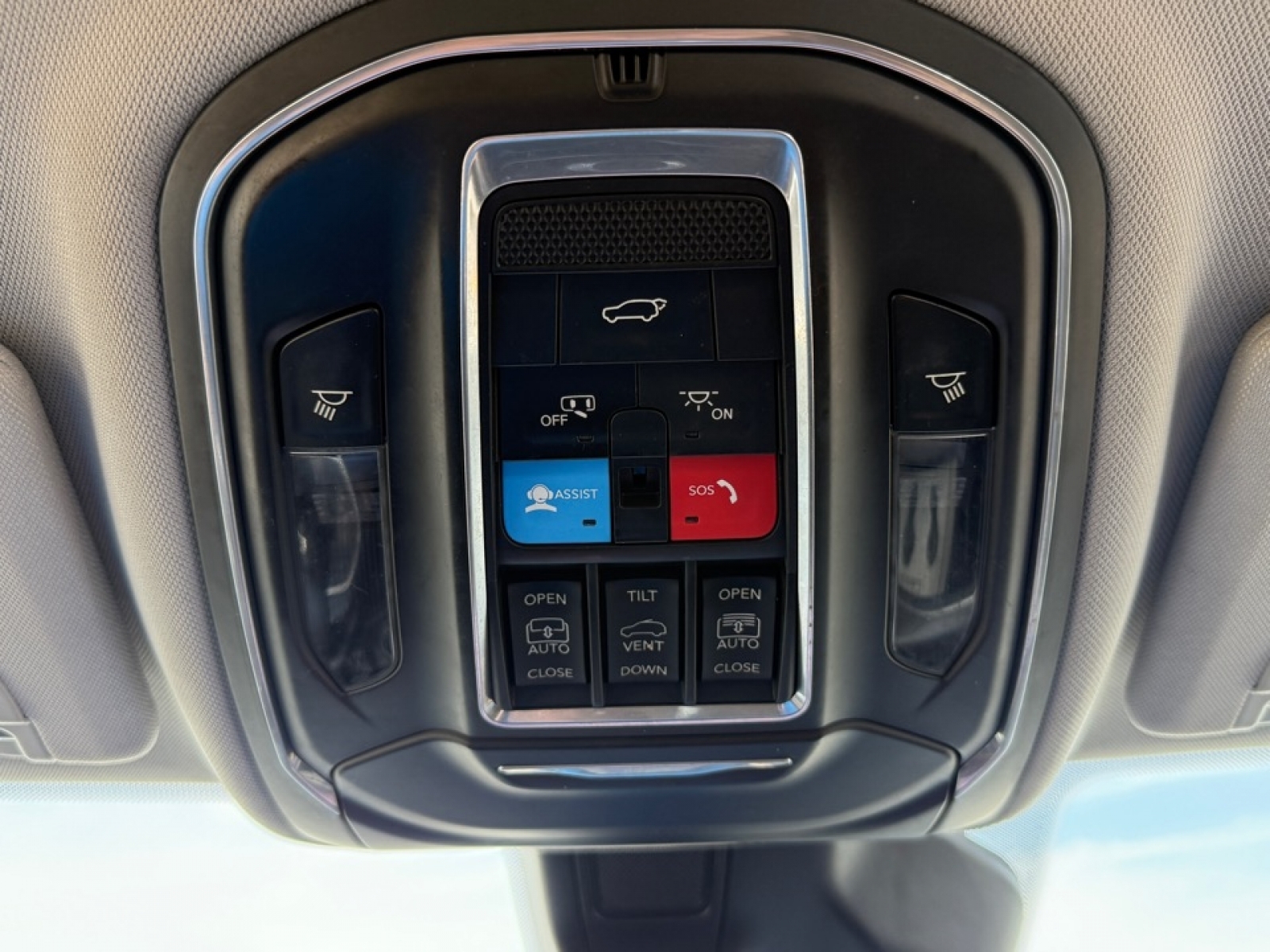 2021 Jeep Grand Cherokee L Limited 4x4, 38508, Photo