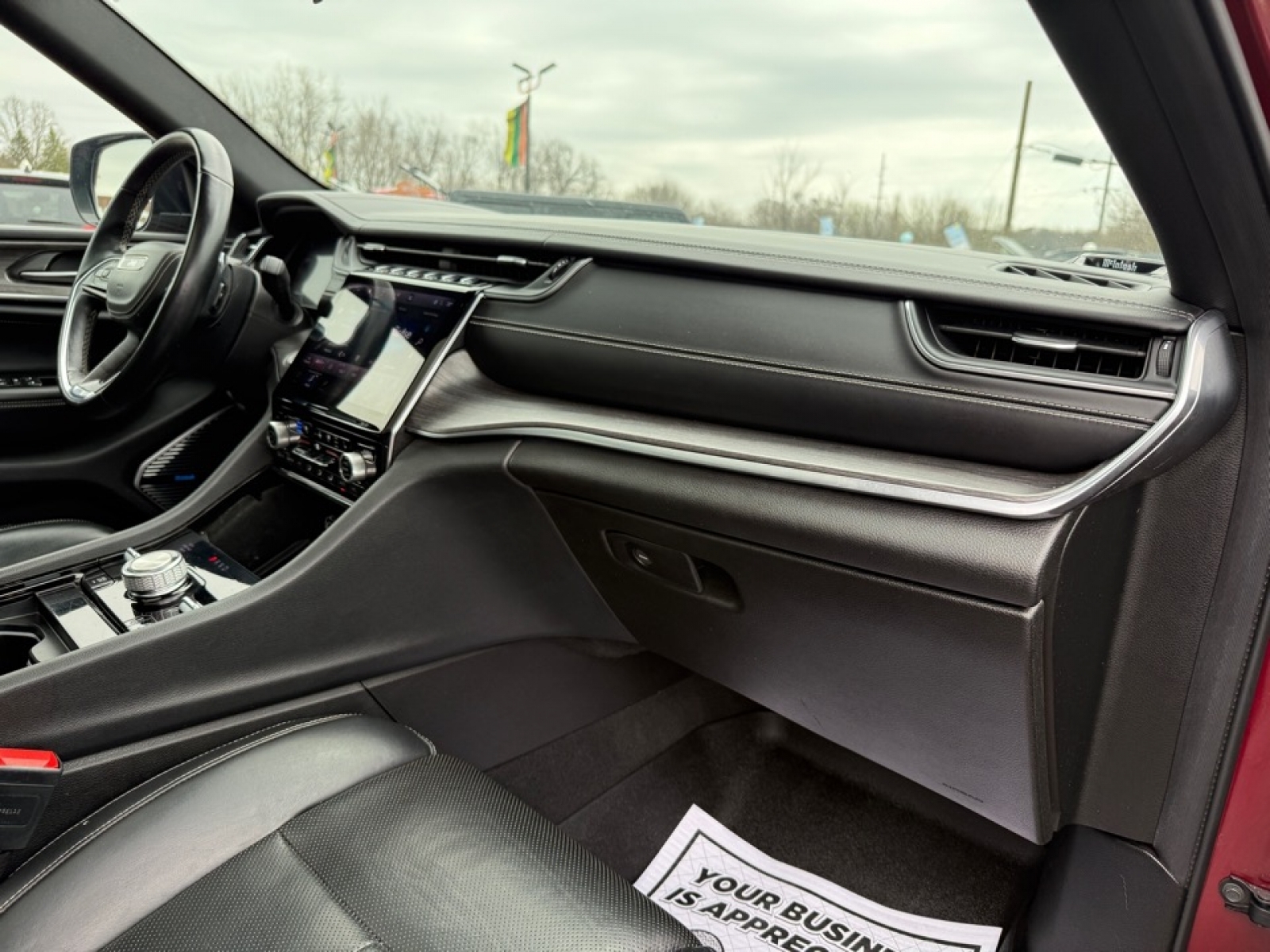 2021 Jeep Grand Cherokee L Overland 4x4, 39679, Photo