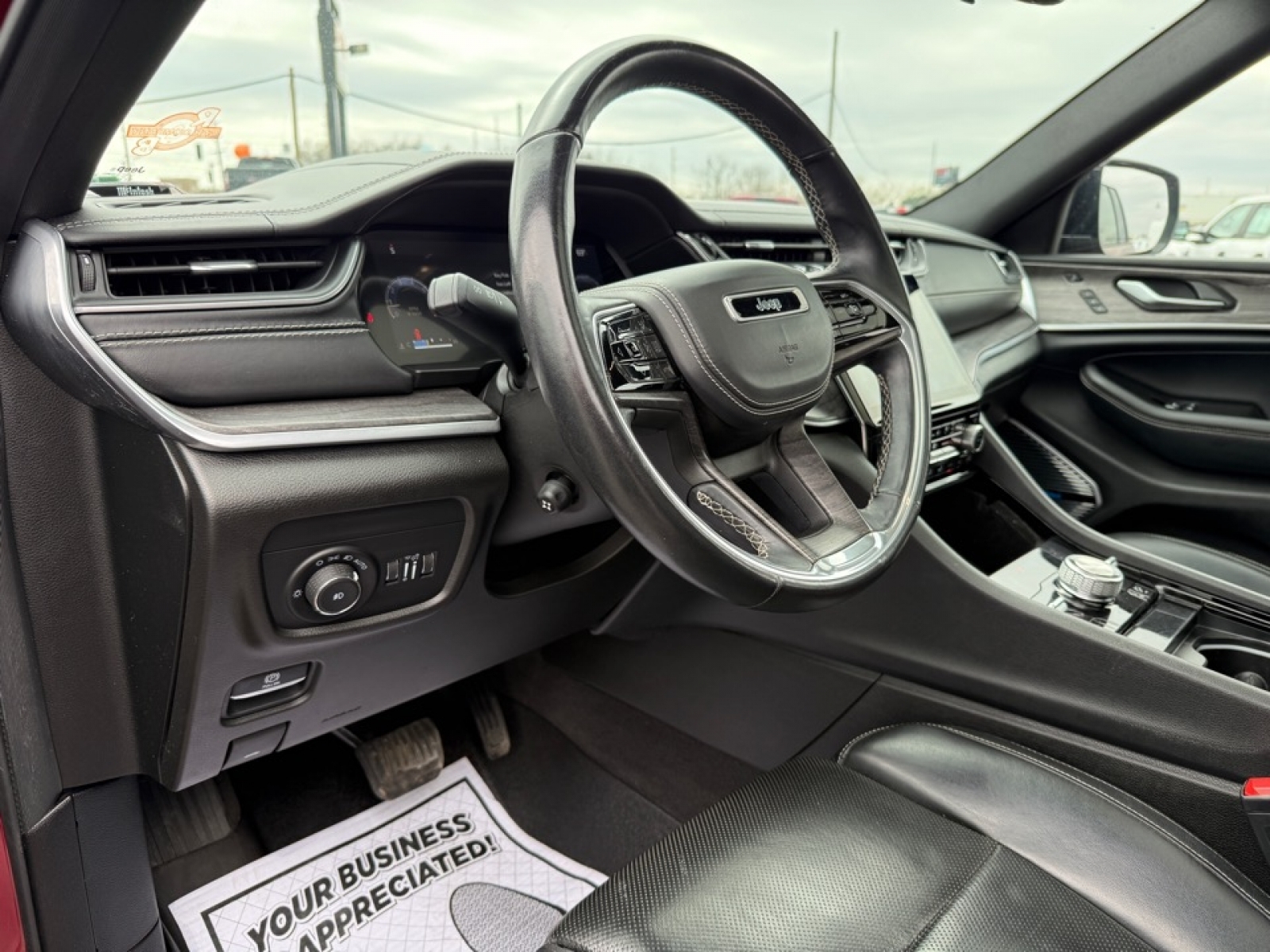 2021 Jeep Grand Cherokee L Overland 4x4, 39679, Photo