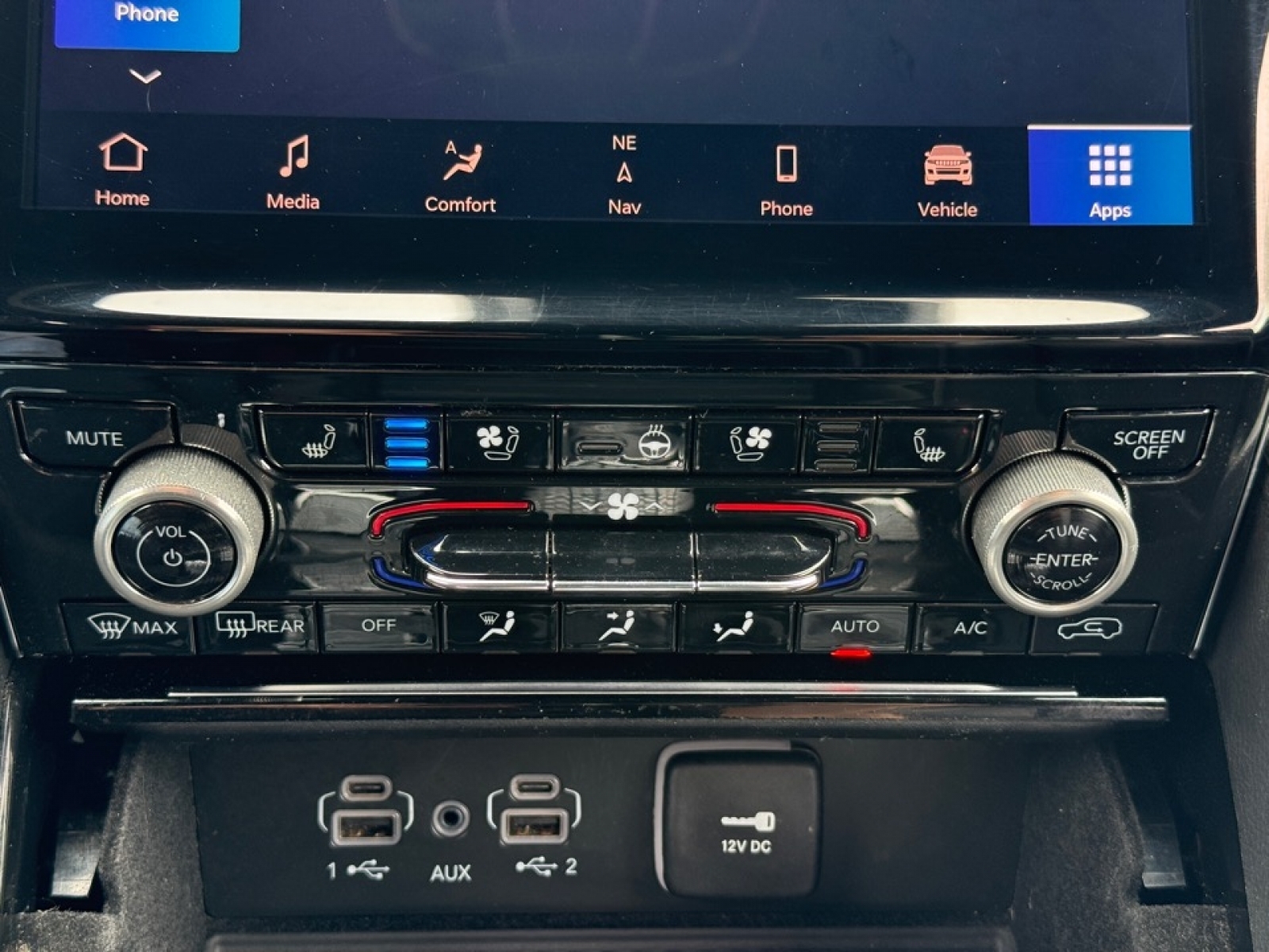 2021 Jeep Grand Cherokee L Overland 4x4, 39679, Photo