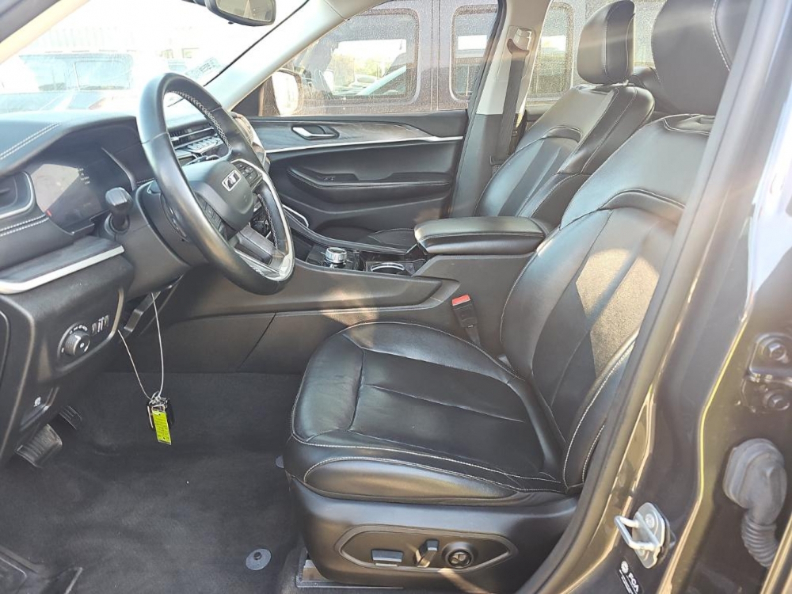 2021 Jeep Grand Cherokee L Limited 4x4, 39880, Photo