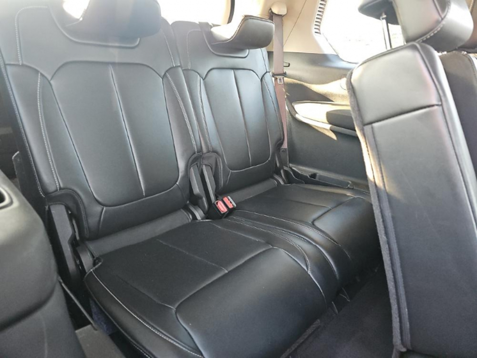 2021 Jeep Grand Cherokee L Limited 4x4, 39880, Photo