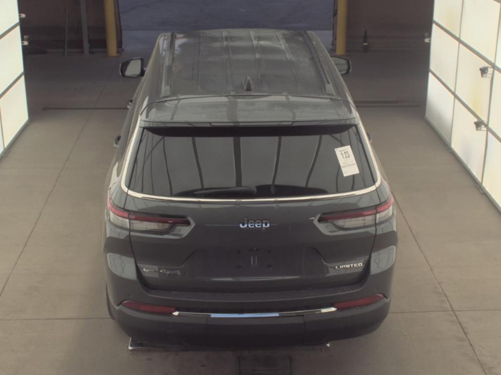 2021 Jeep Grand Cherokee L Limited 4x4, 39880, Photo