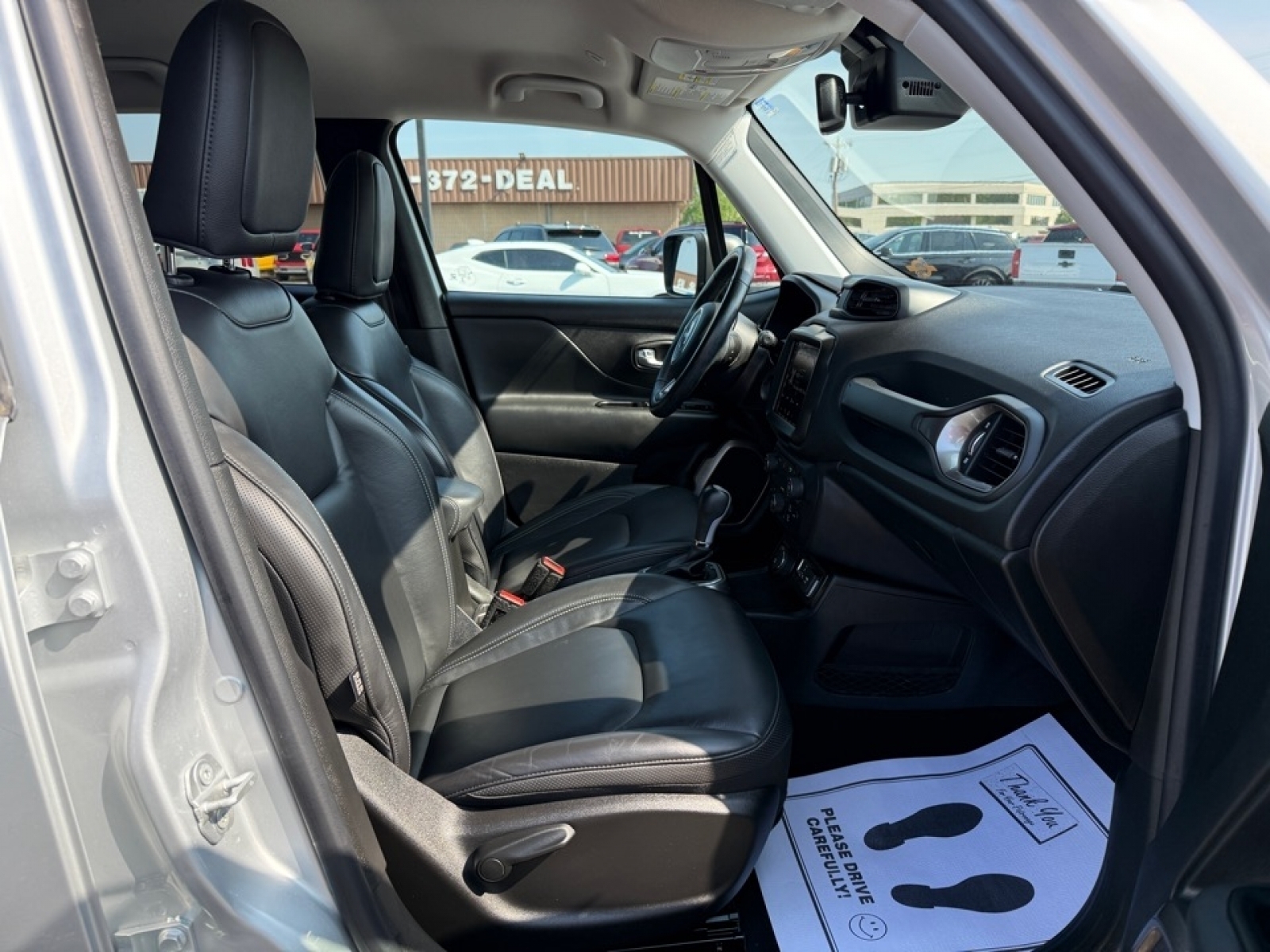 2021 Jeep Renegade Limited 4X4, 38421, Photo