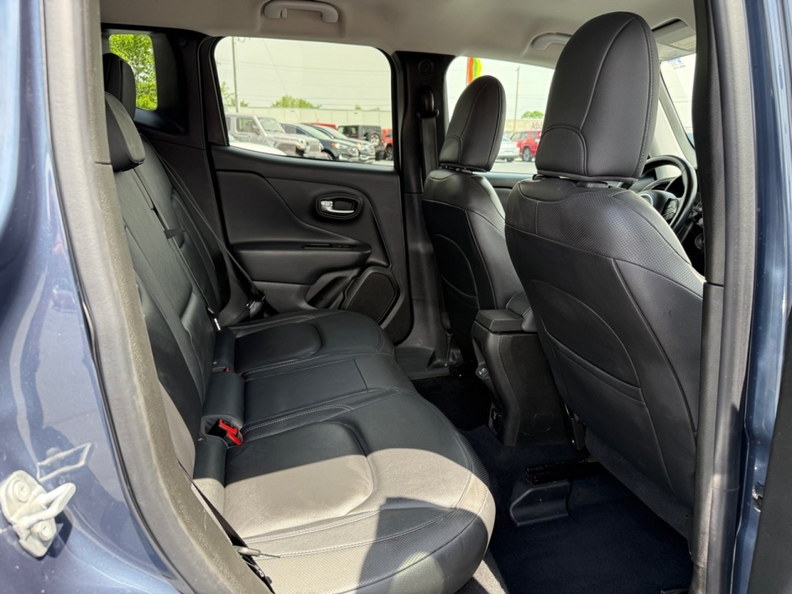 2021 Jeep Renegade Limited 4X4, 38435, Photo