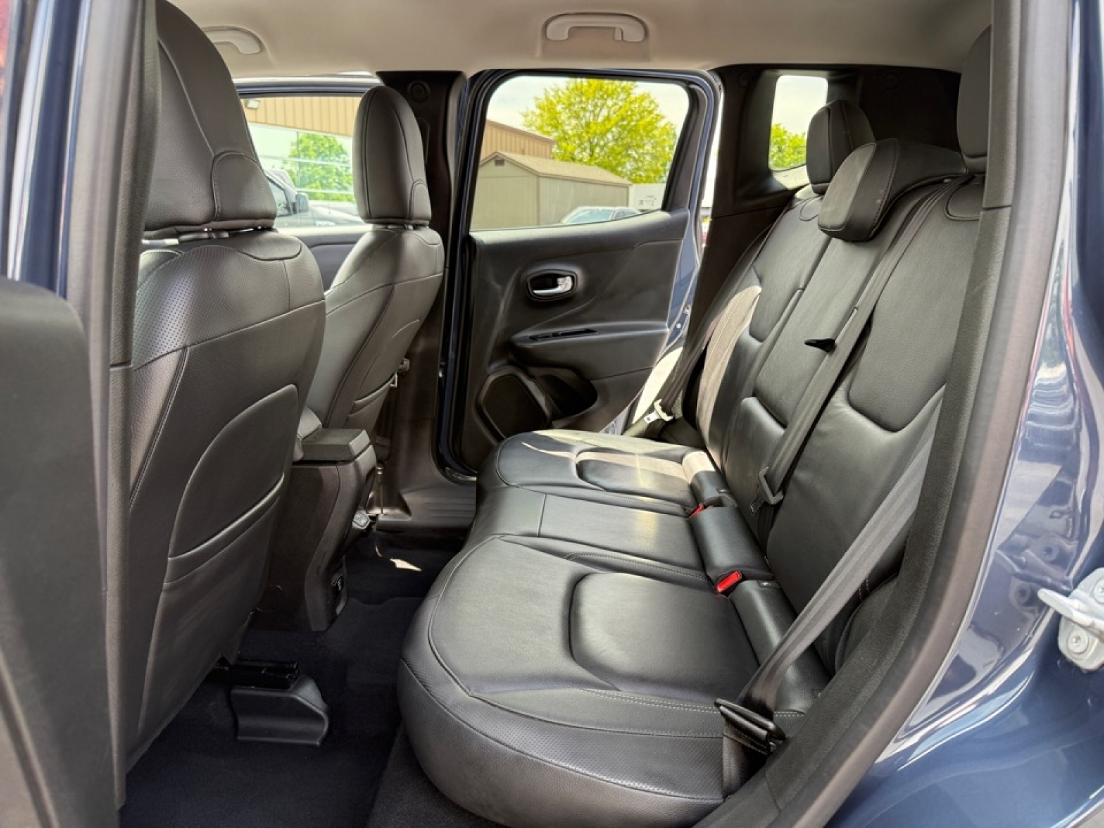 2021 Jeep Renegade Limited 4X4, 38435, Photo