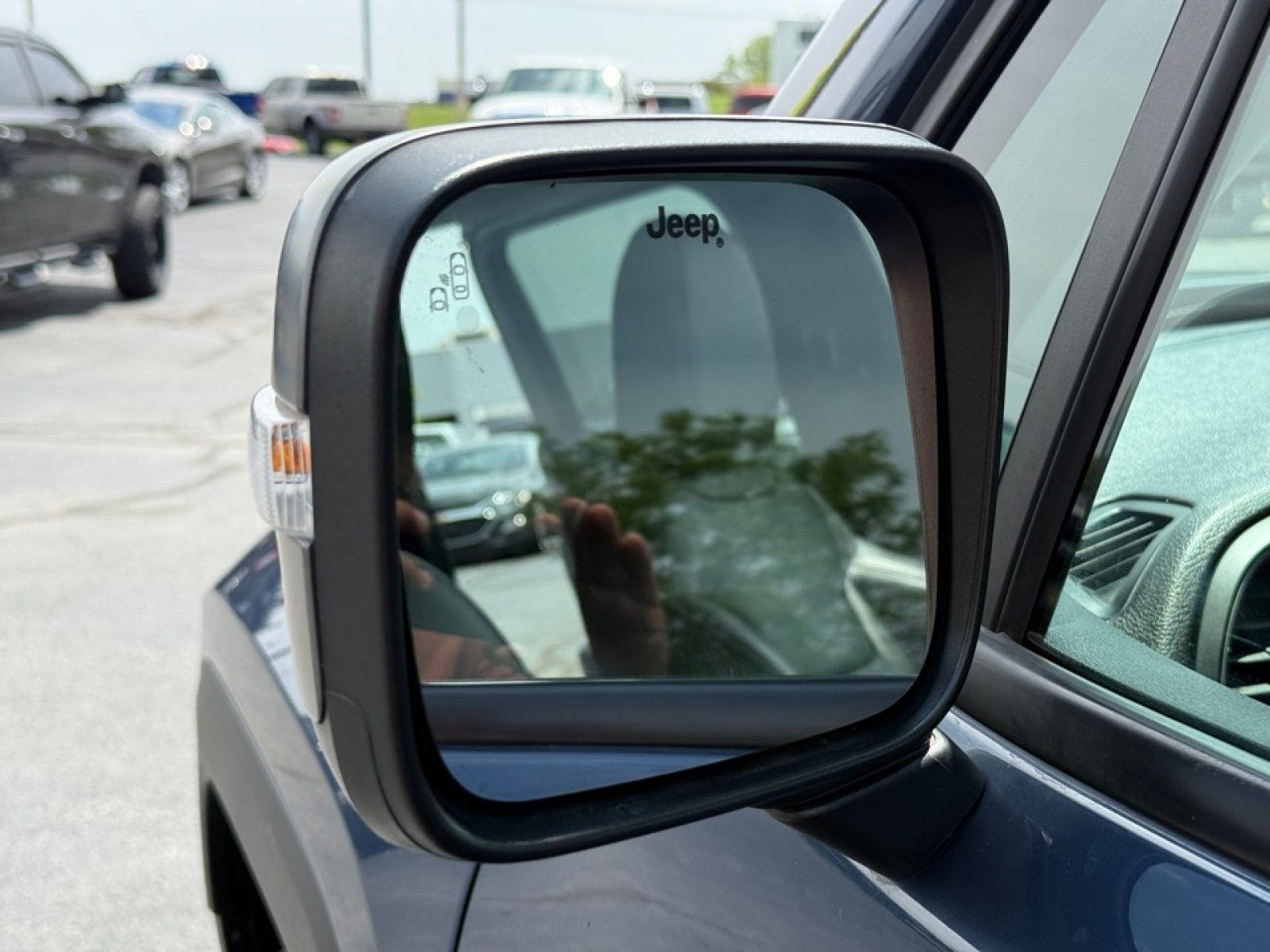 2021 Jeep Renegade Limited 4X4, 38435, Photo