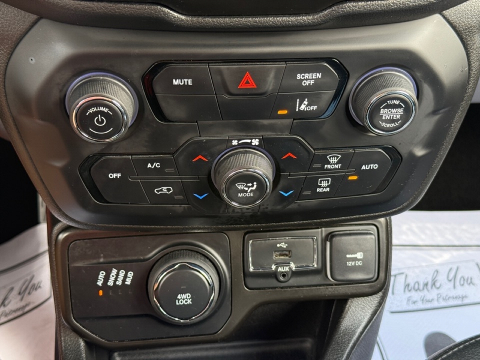 2021 Jeep Renegade Limited 4X4, 38435, Photo