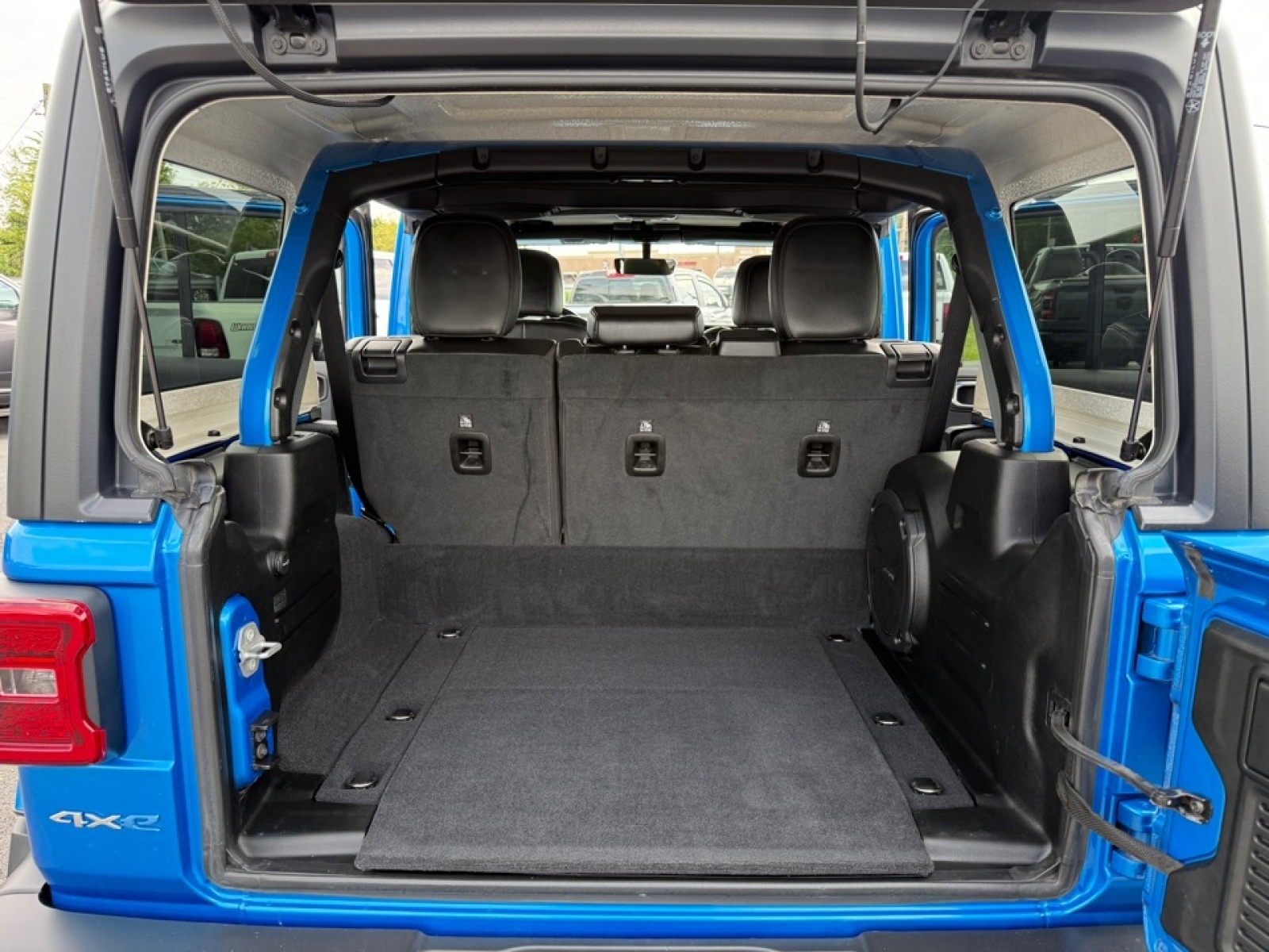 2021 Jeep Wrangler 4xe Unlimited Sahara 4x4, 38786, Photo